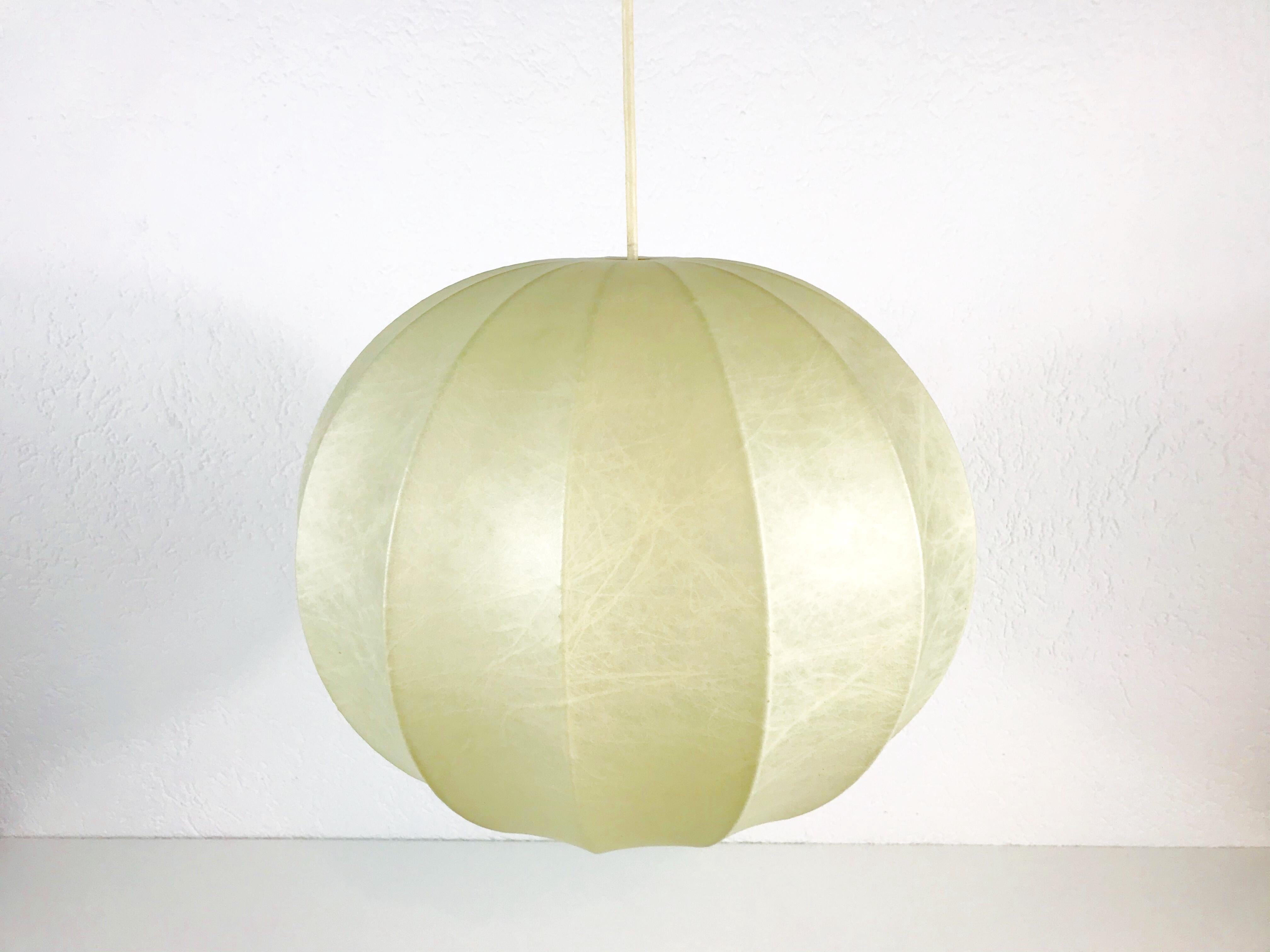 Resin Mid-Century Modern Round Cocoon Pendant Lamp, 1960s, Italy