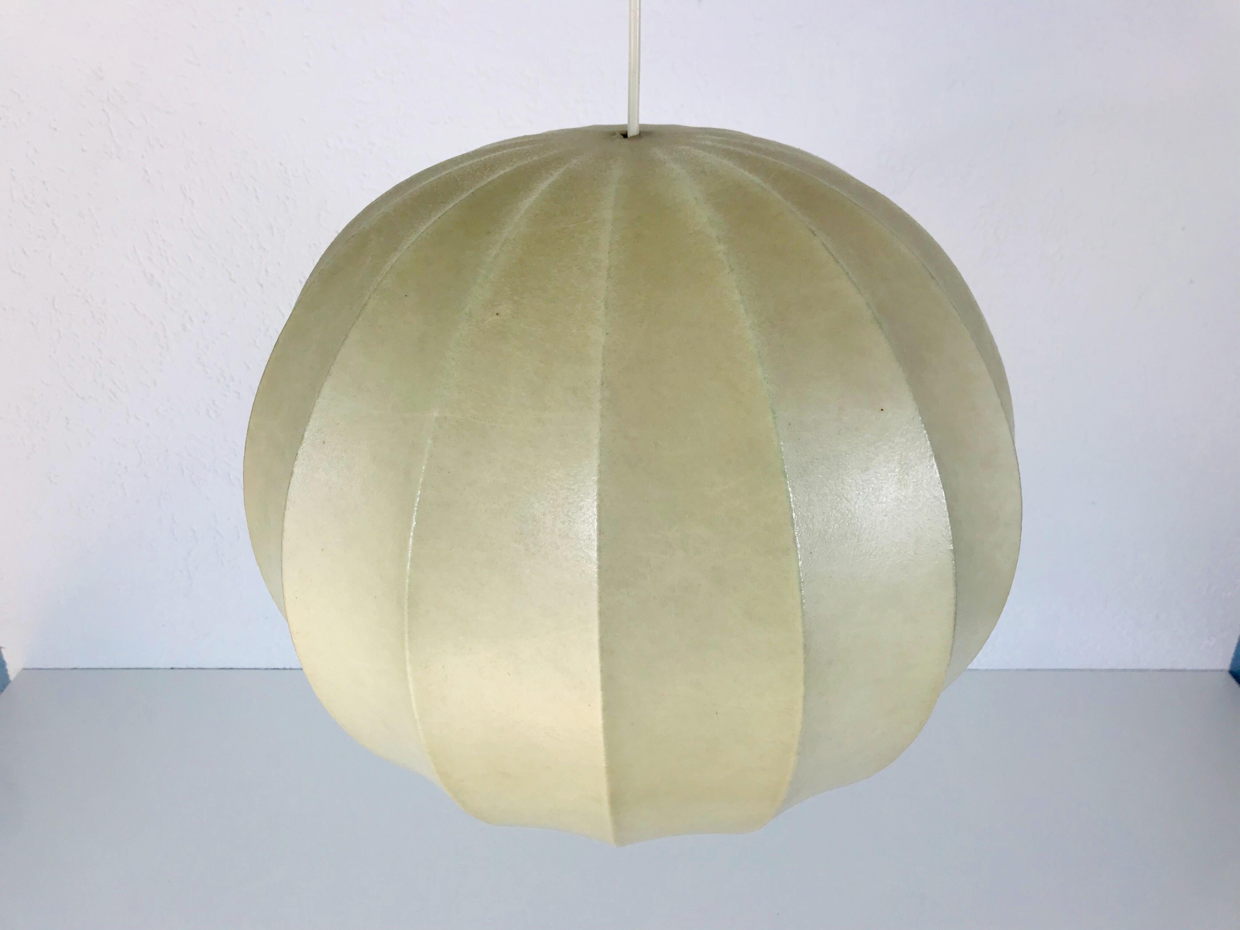 Mid-Century Modern Round Cocoon Pendant Lamp, 1960s, Italy 1