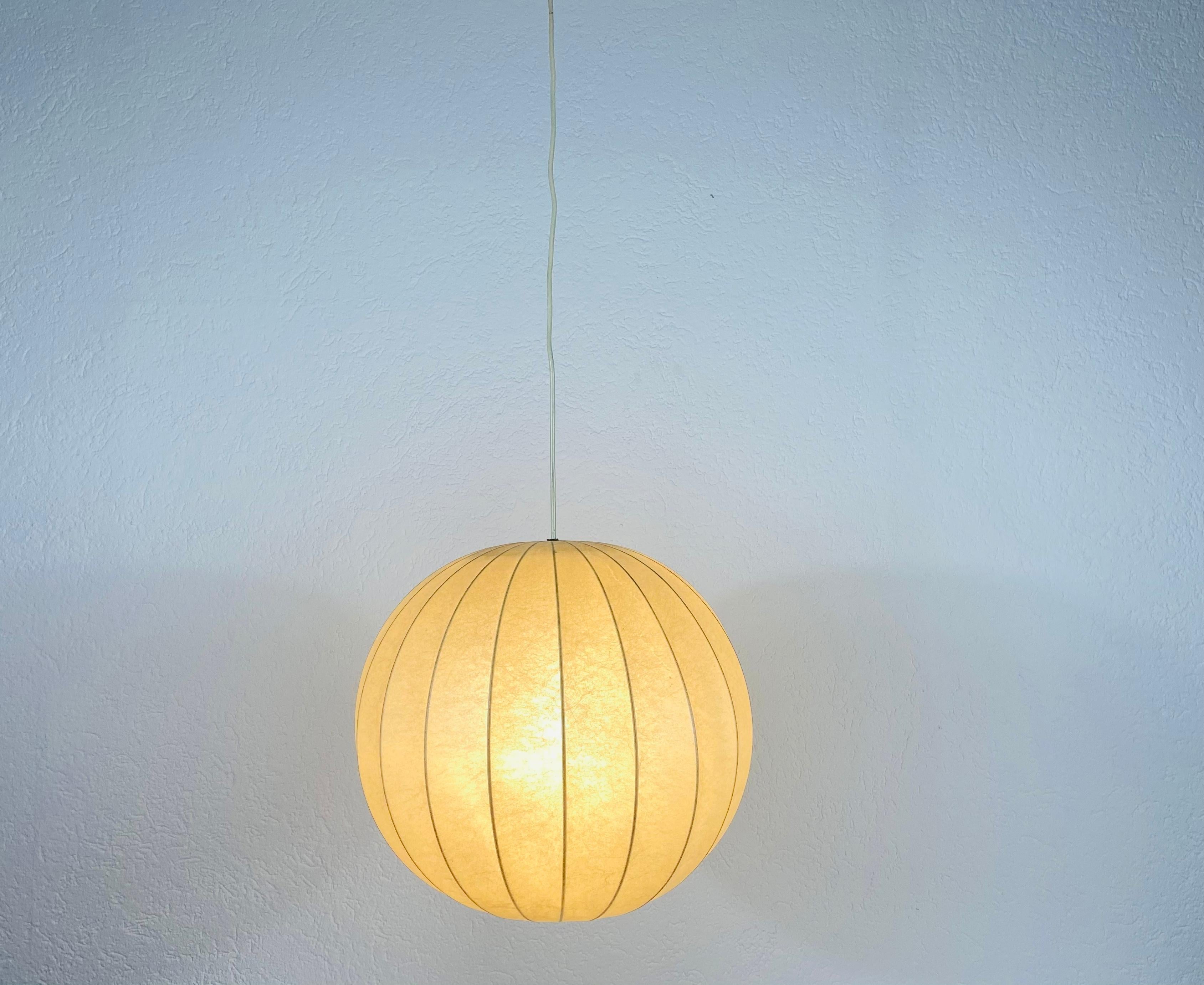 Mid-Century Modern Round Cocoon Pendant Lamp, 1960s, Italy 2
