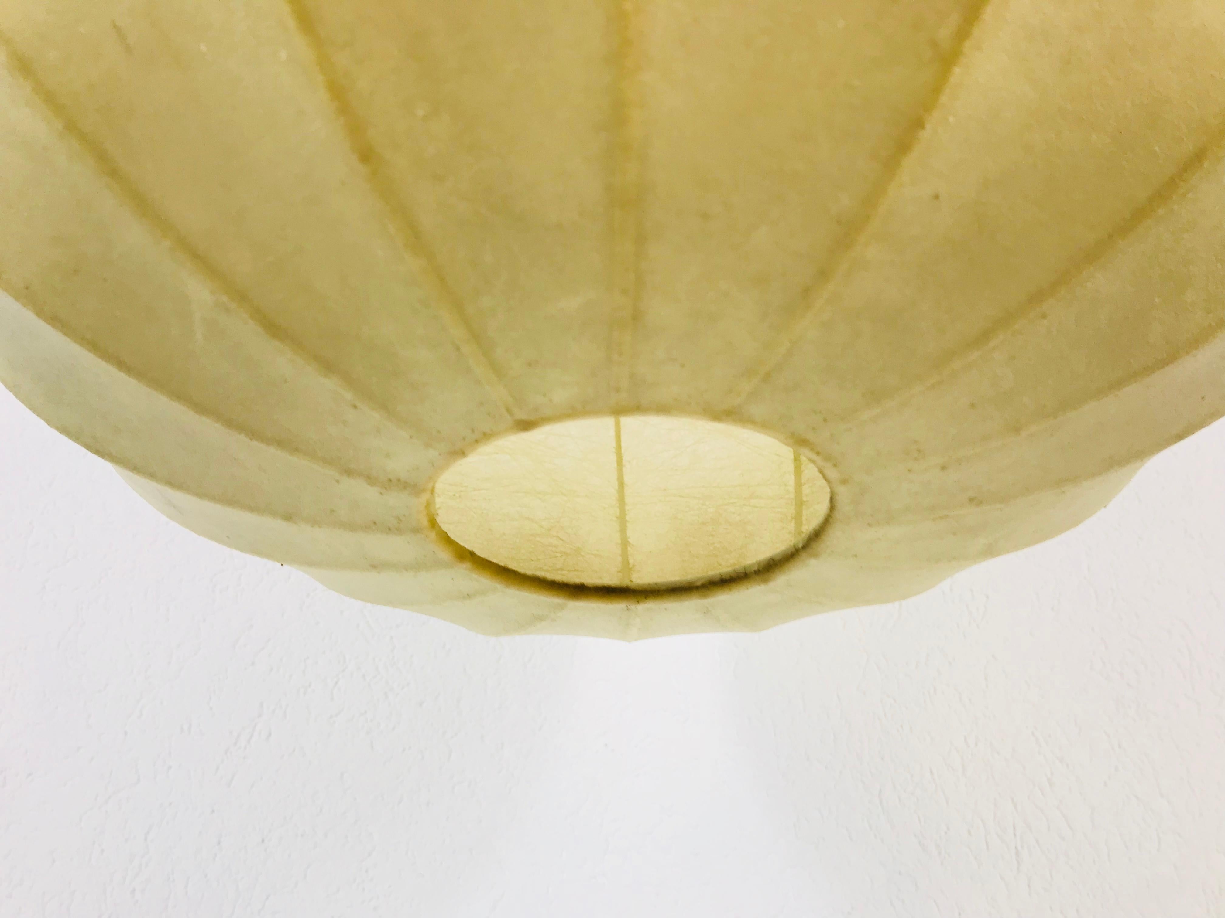 Mid-Century Modern Round Cocoon Pendant Lamp, 1960s, Italy 4