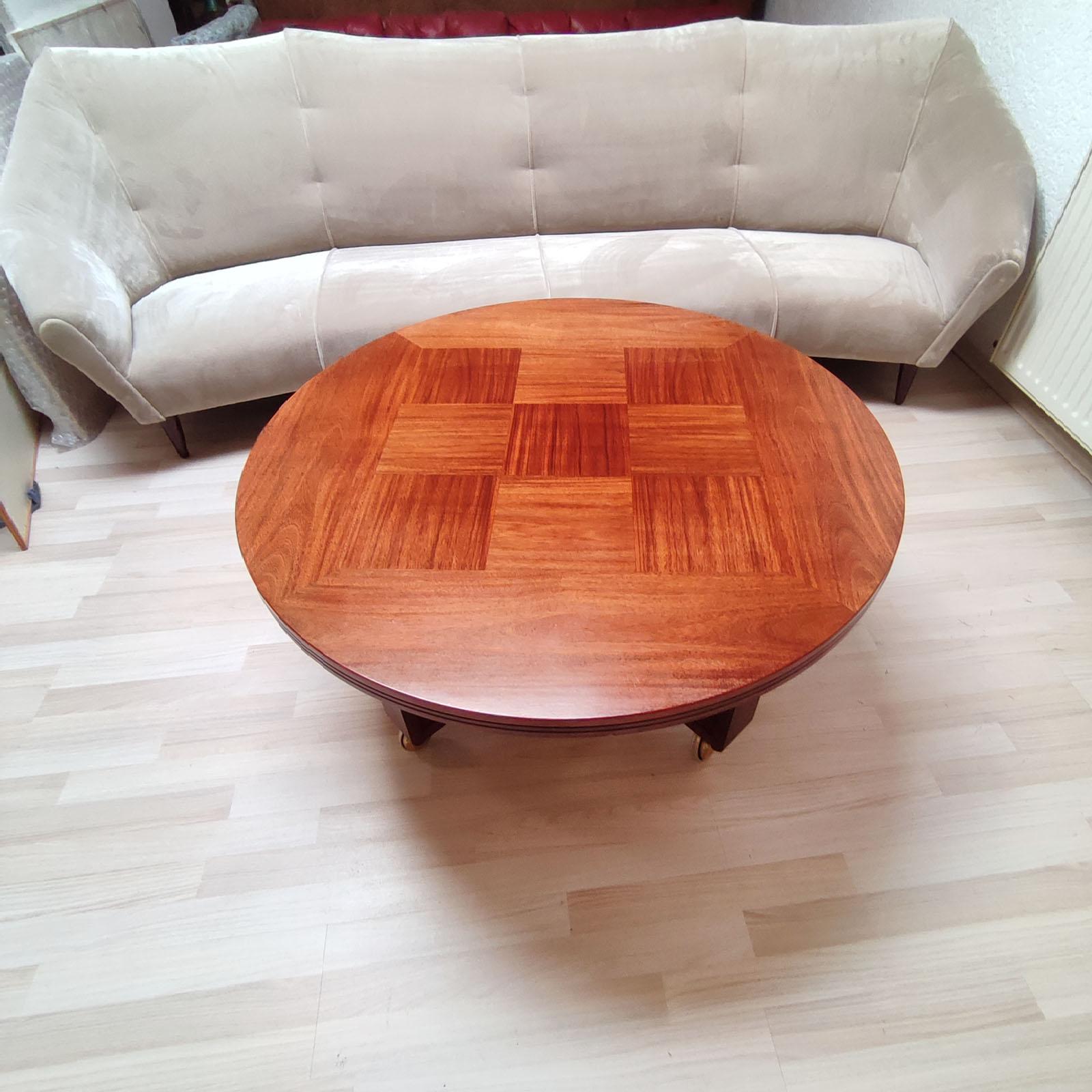 Mahogany Mid-Century Modern Round Coffee Sofa Table on Castors, Sweden 1970s For Sale