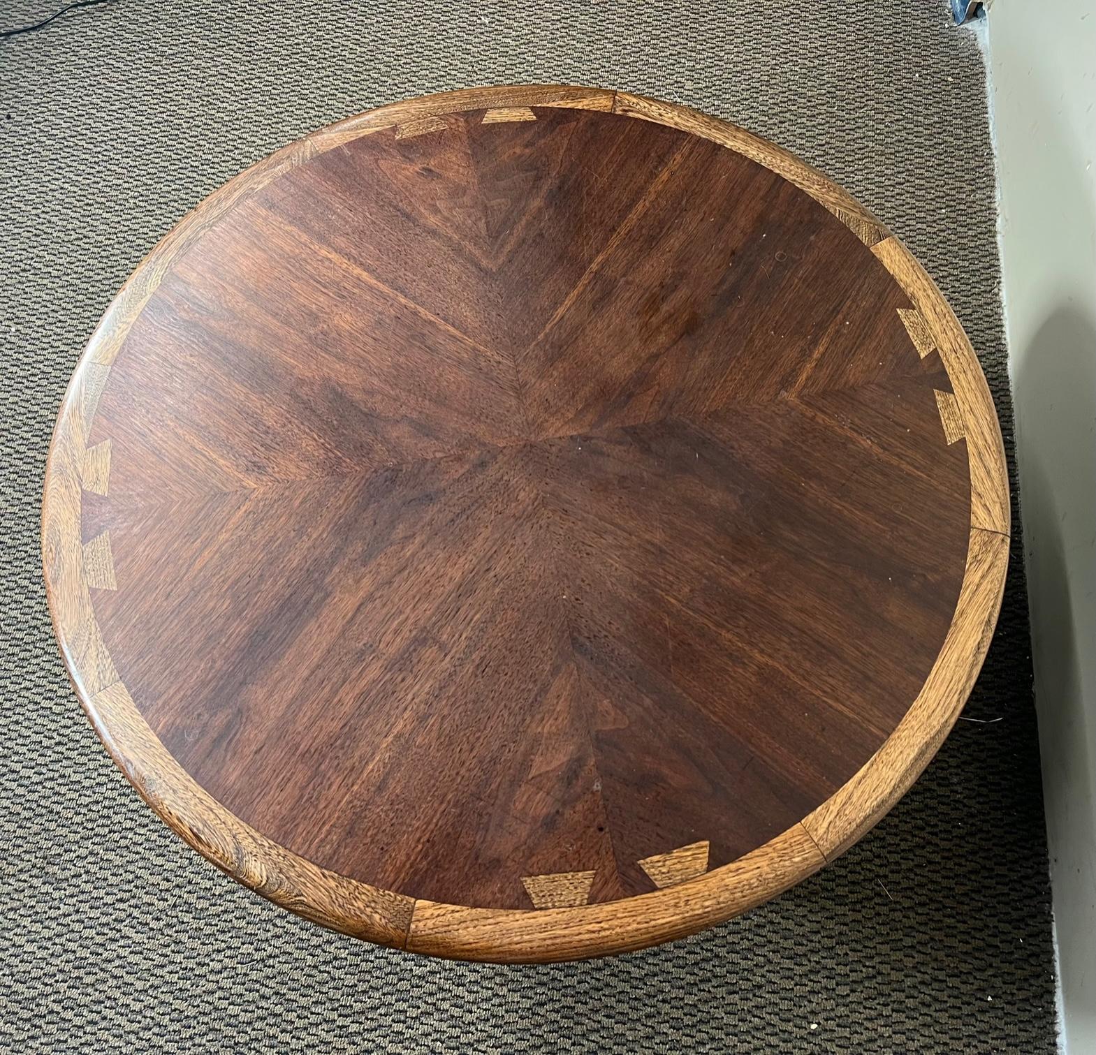 Wood Mid-Century Modern Round Coffee Table by Lane Acclaim Dove Tail