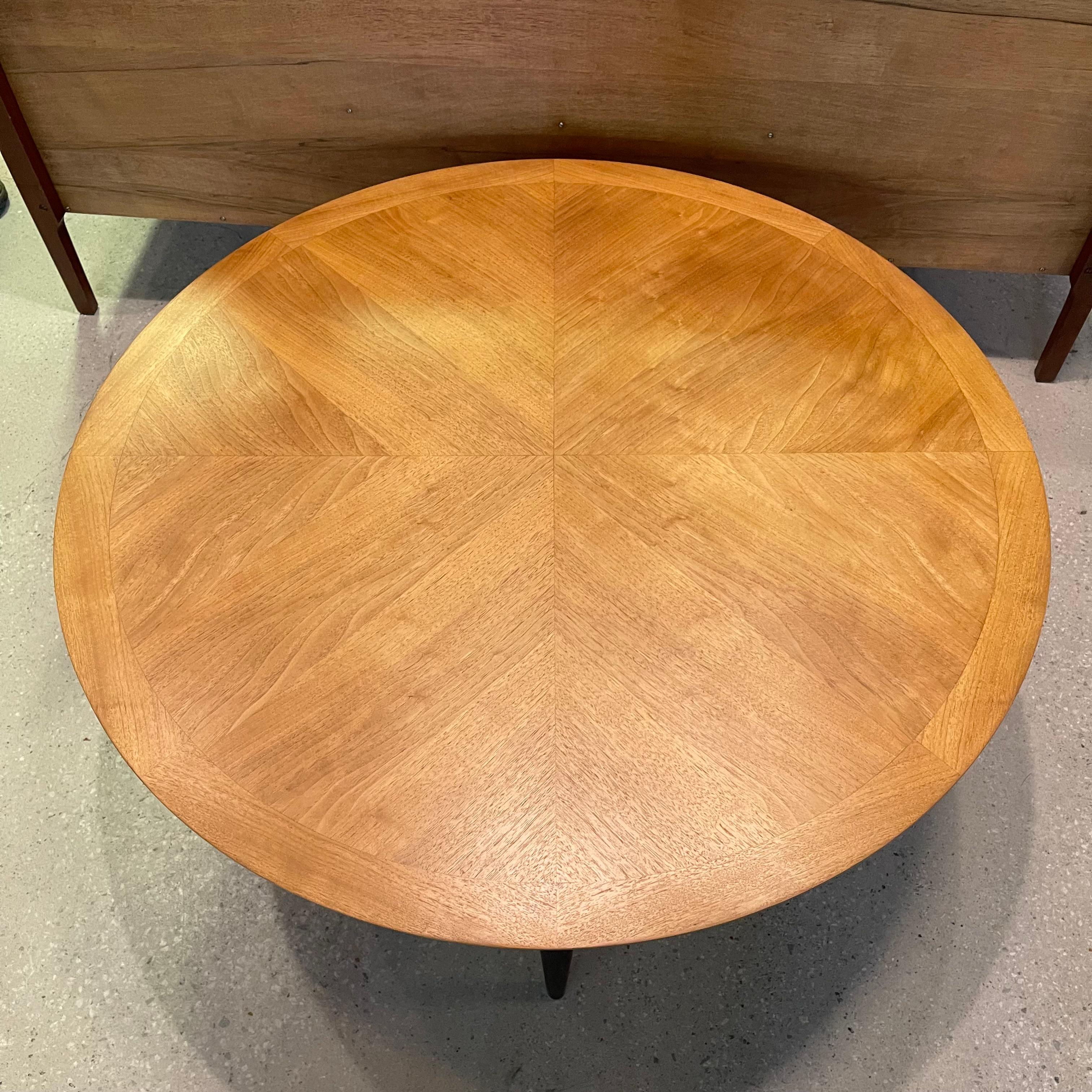Cane Mid-Century Modern Round Coffee Table By Lane Alta Vista For Sale