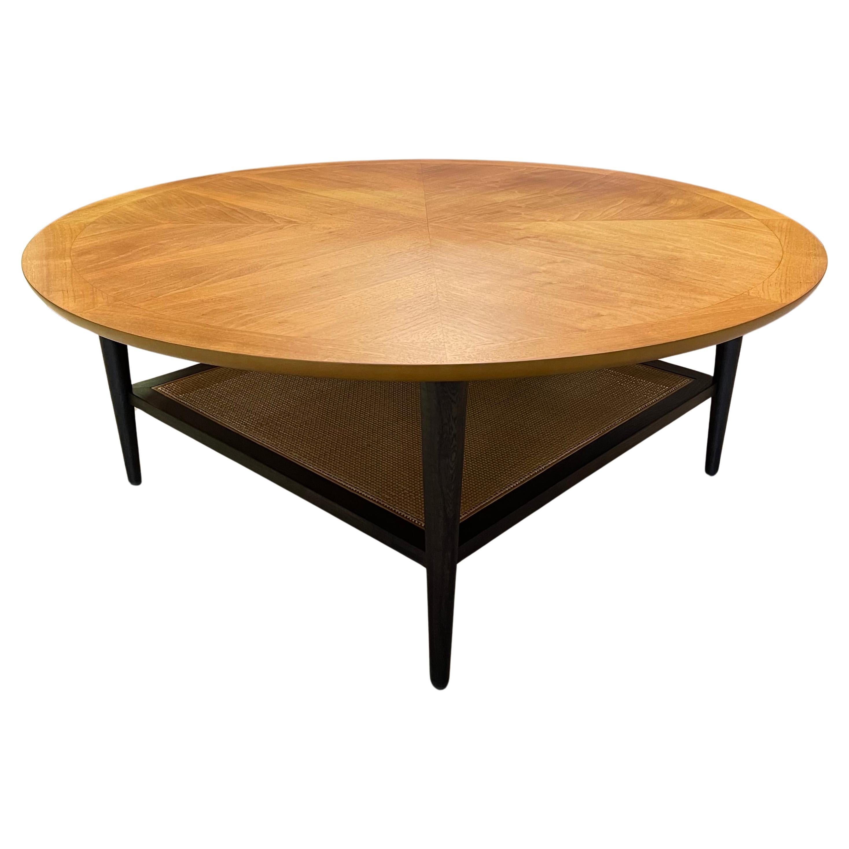 Mid-Century Modern Round Coffee Table By Lane Alta Vista For Sale