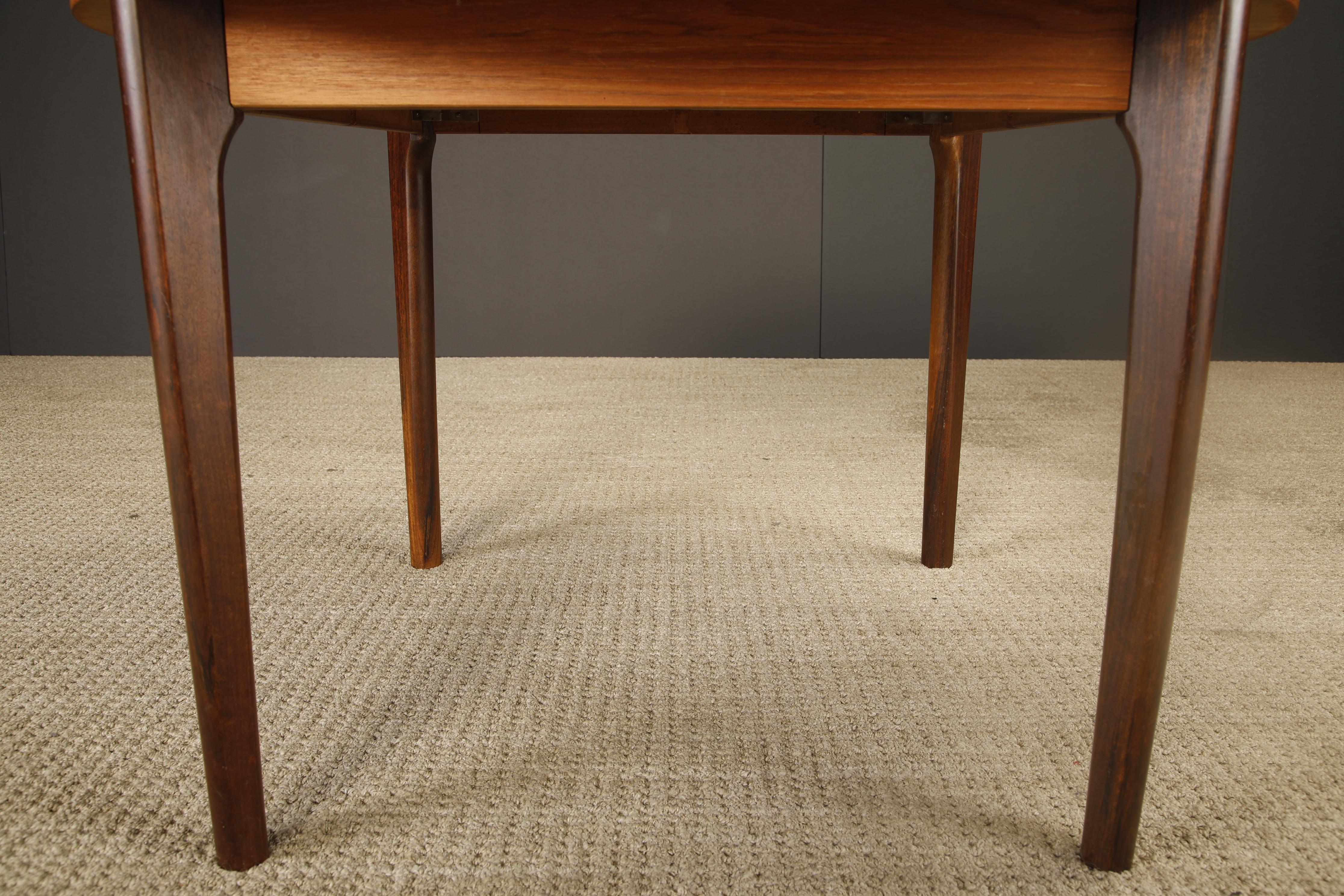 Mid-Century Modern Round Dining / Café / Game Table, Denmark, 1960s For Sale 5