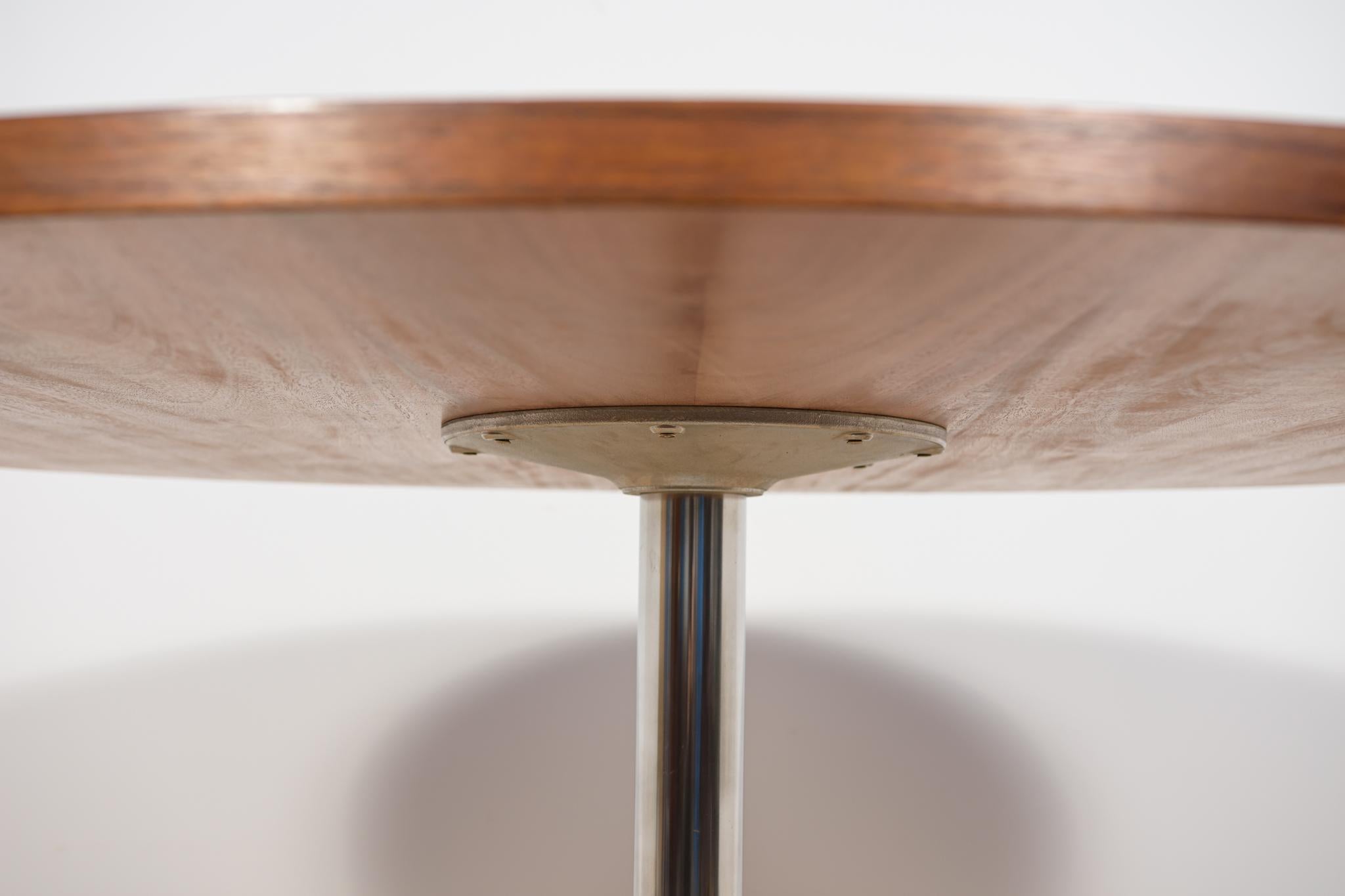 Mesa de comedor redonda moderna de mediados de siglo, Dinamarca, 1970 en venta 3