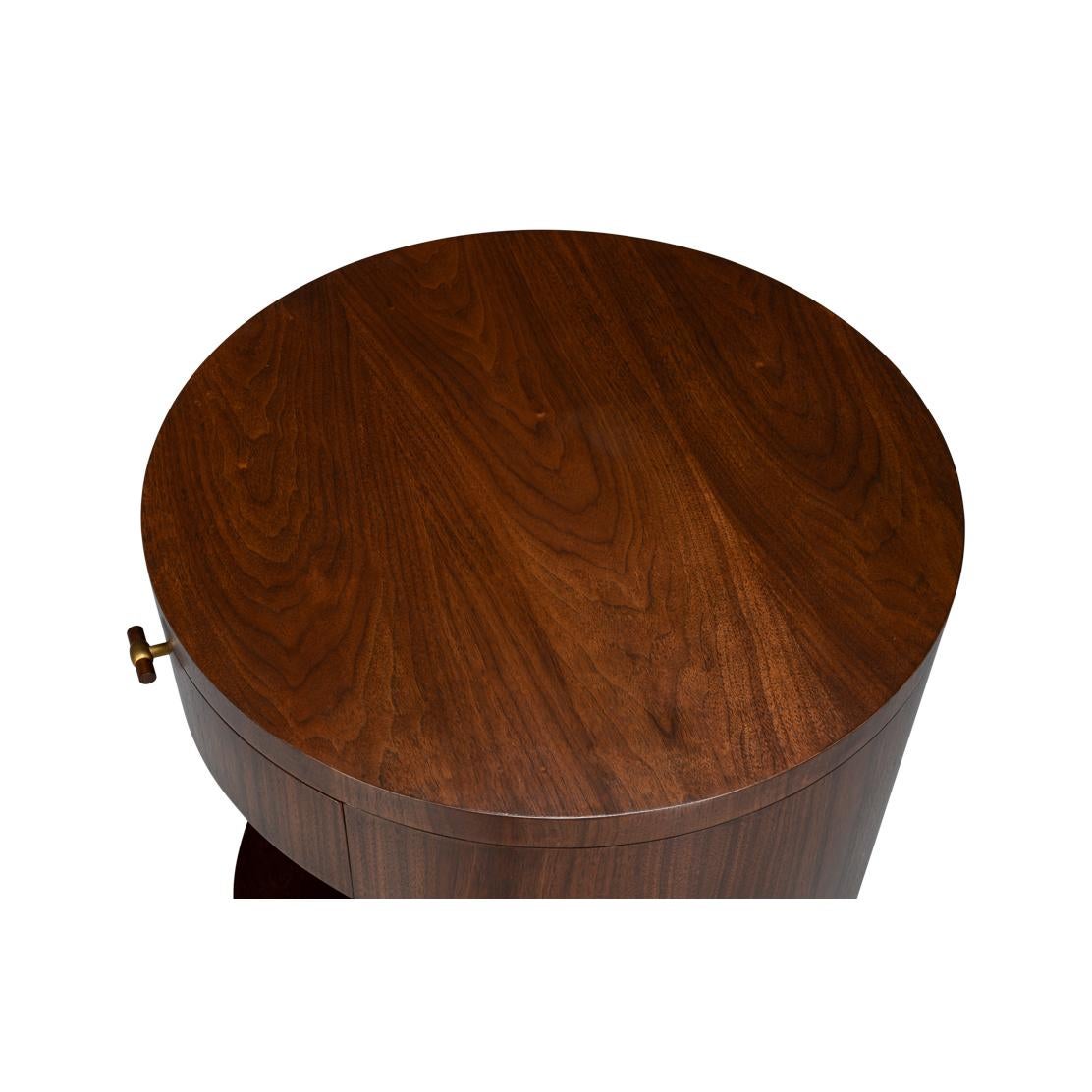Mid-Century Modern Round End Table In New Condition For Sale In Westwood, NJ