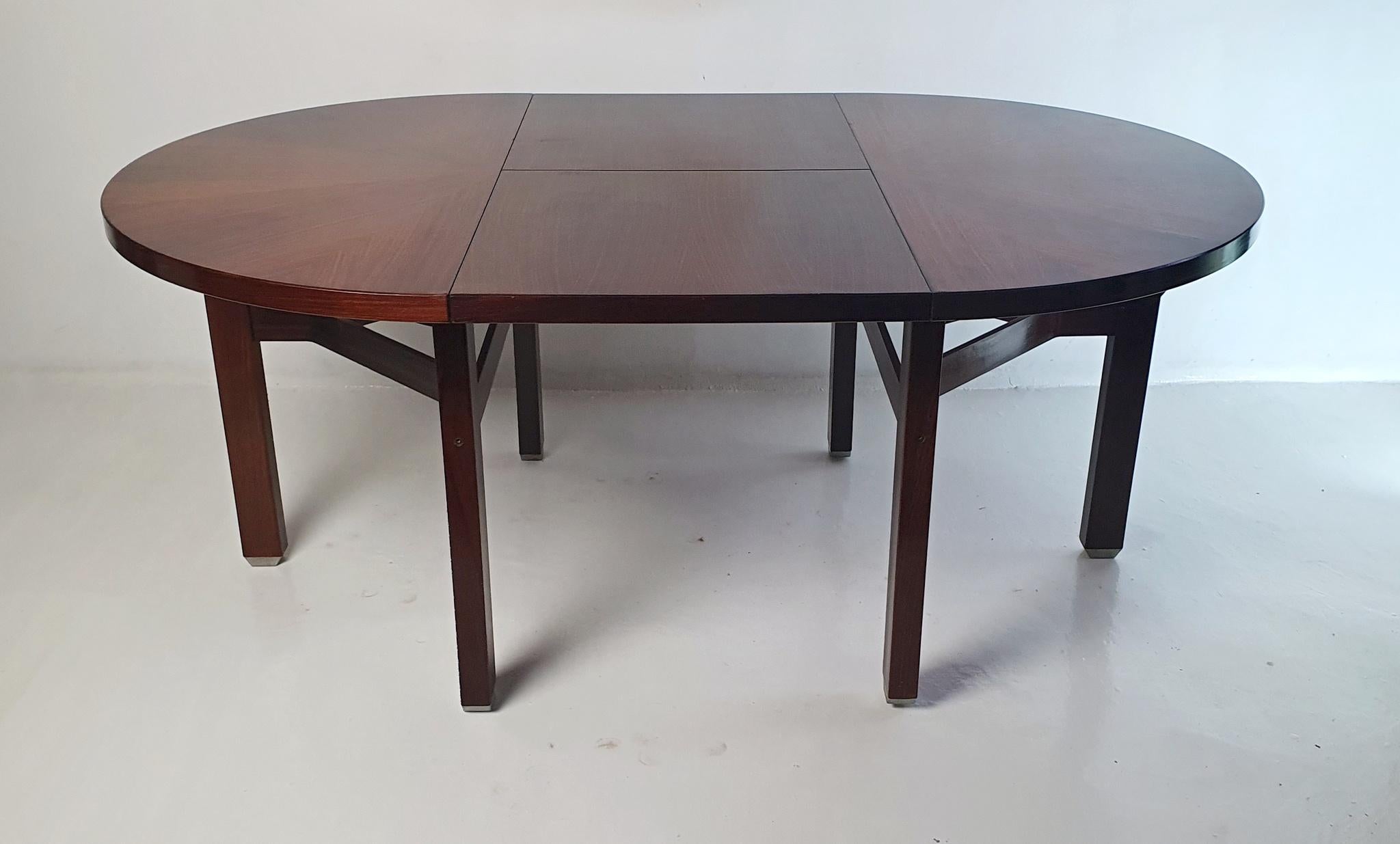 Mid-Century Modern Round Extendable Dining Table by Ico Parisi for Mim Italy For Sale 4