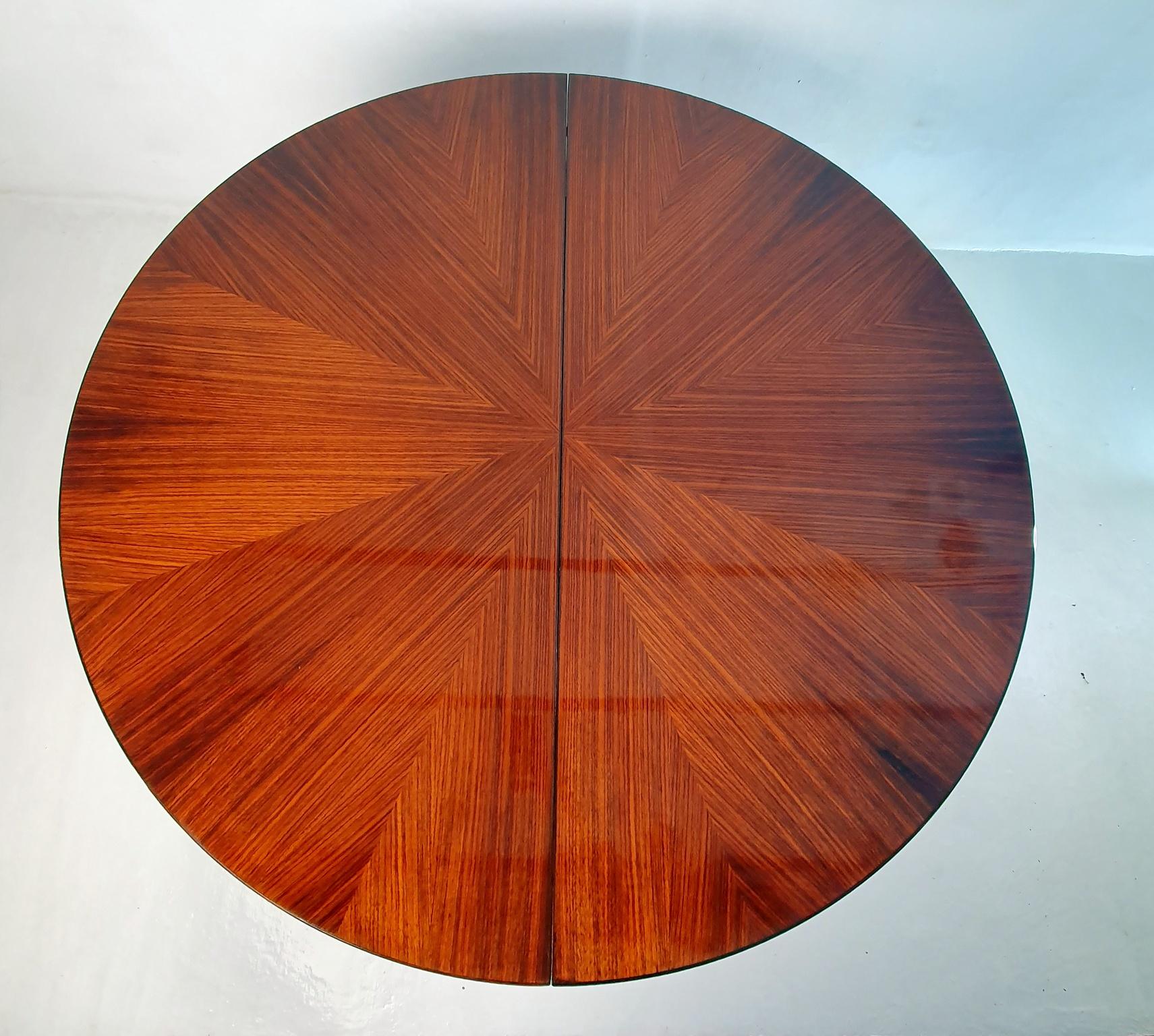 Italian Mid-Century Modern Round Extendable Dining Table by Ico Parisi for Mim Italy For Sale