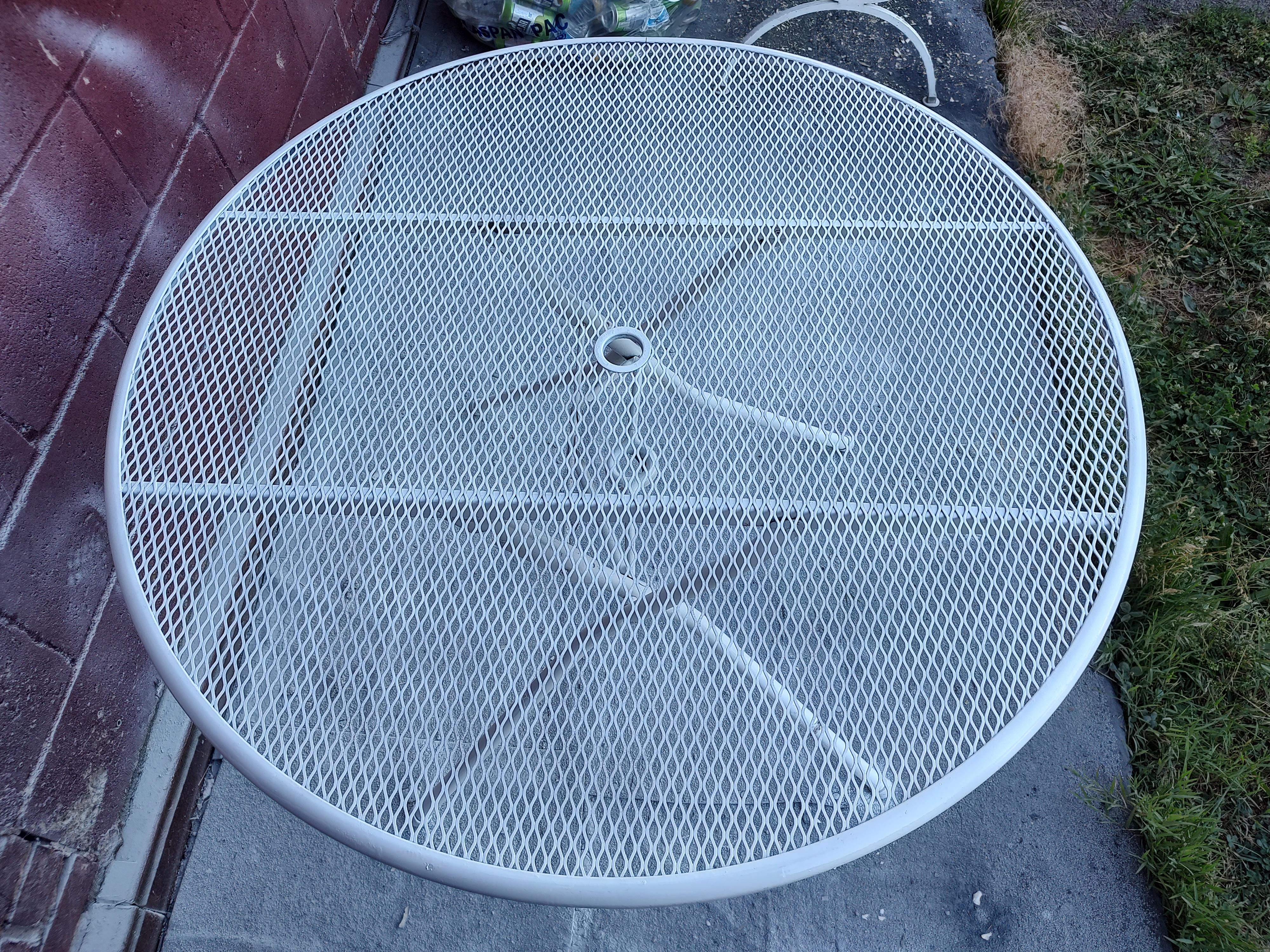 American Mid Century Modern Round Foldup Mesh Top Table by Russell Woodard C1960 For Sale
