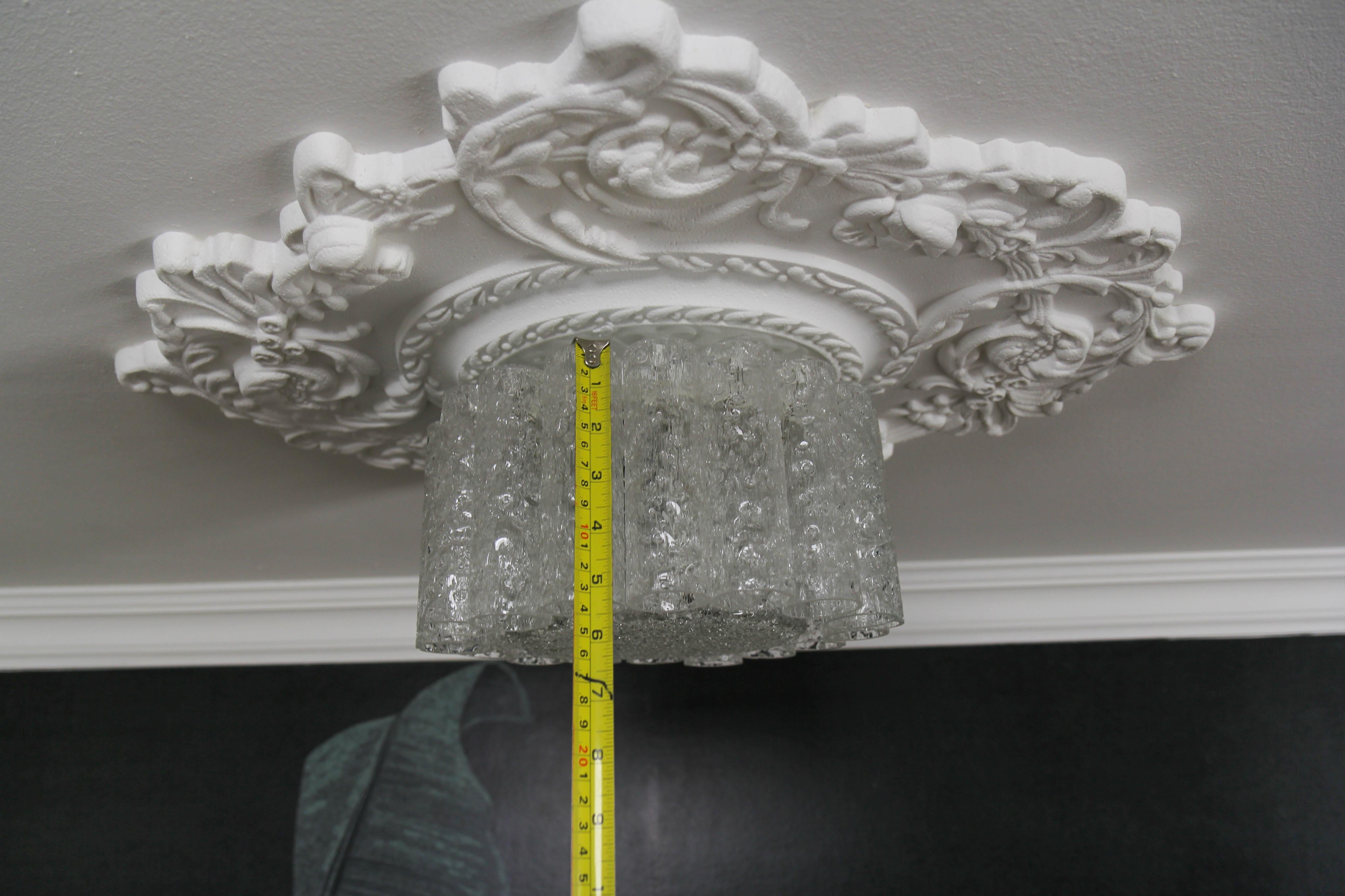 Lampadario rotondo a tubi di vetro di ghiaccio di Doria, anni '60 ca. in vendita 10