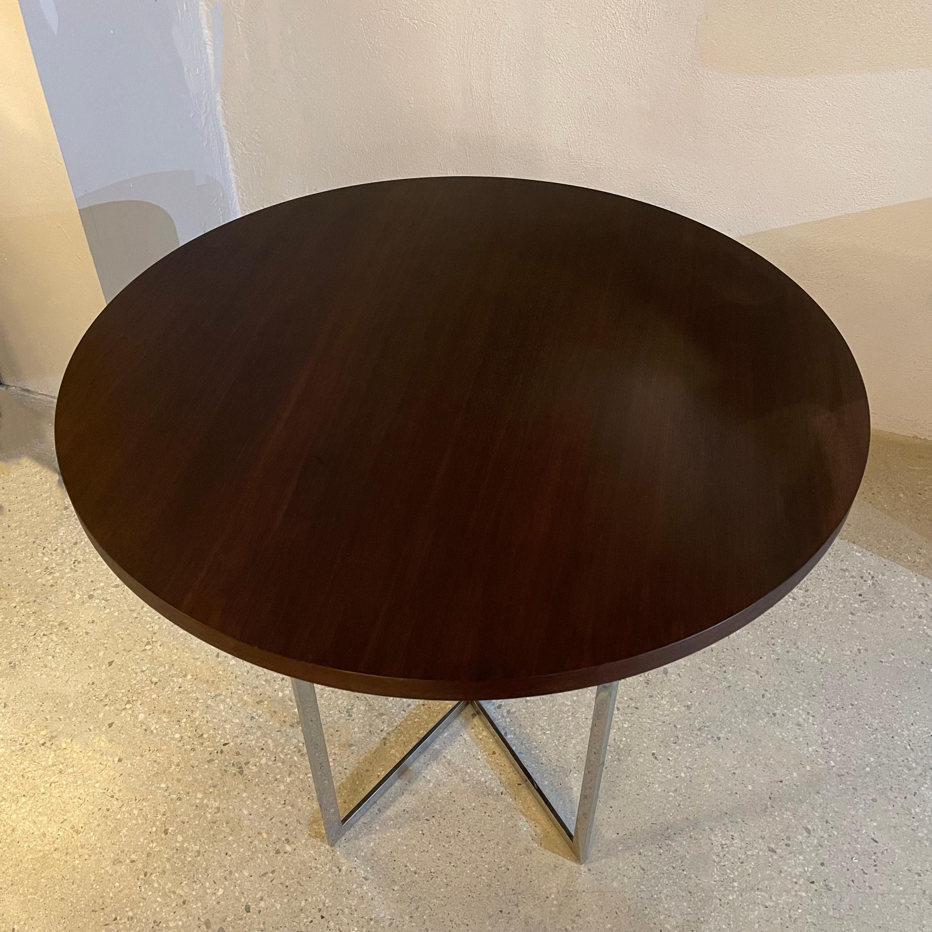 20th Century Mid-Century Modern Round Rosewood And Chrome X Base Dining Table For Sale