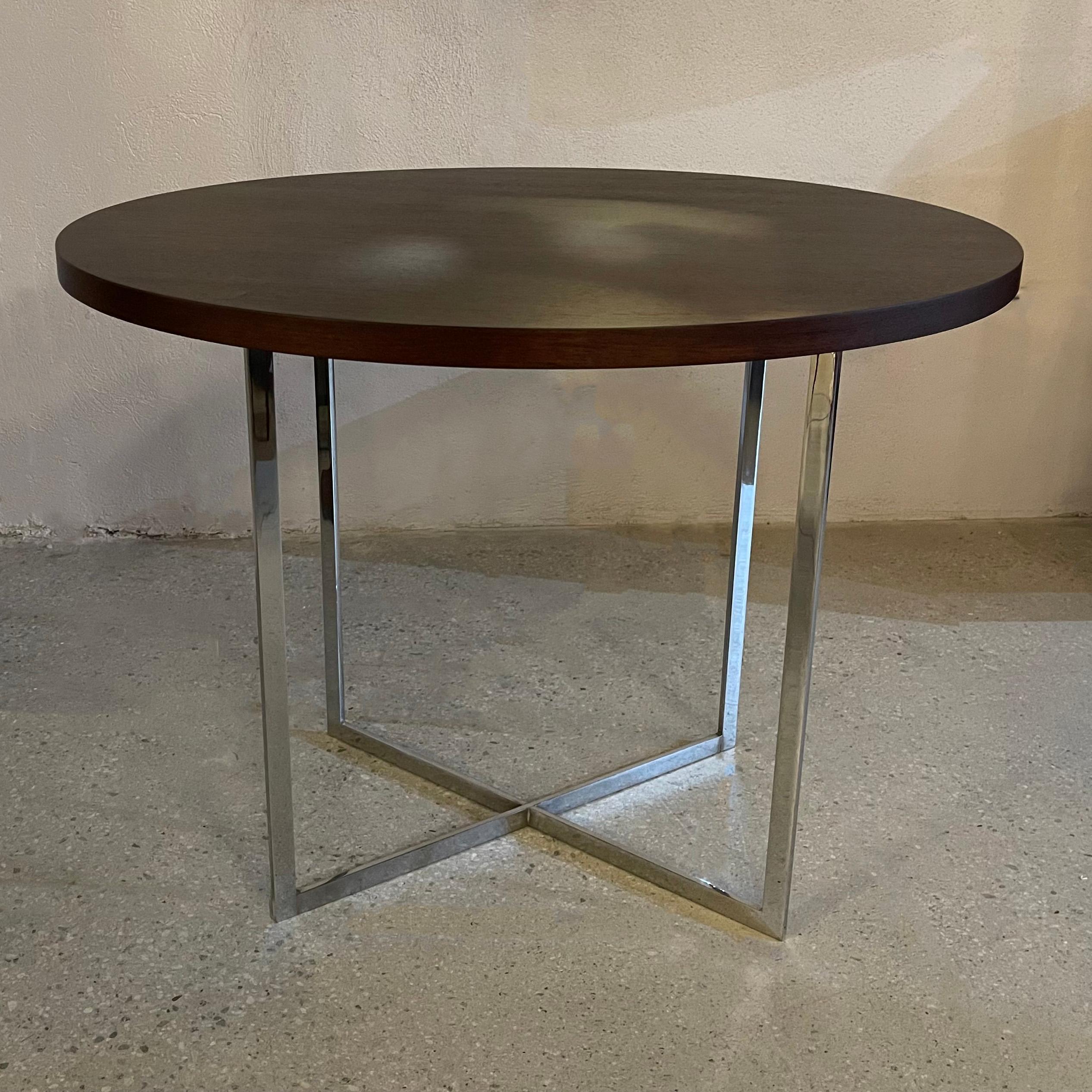 Mid-Century Modern Round Rosewood And Chrome X Base Dining Table For Sale 2