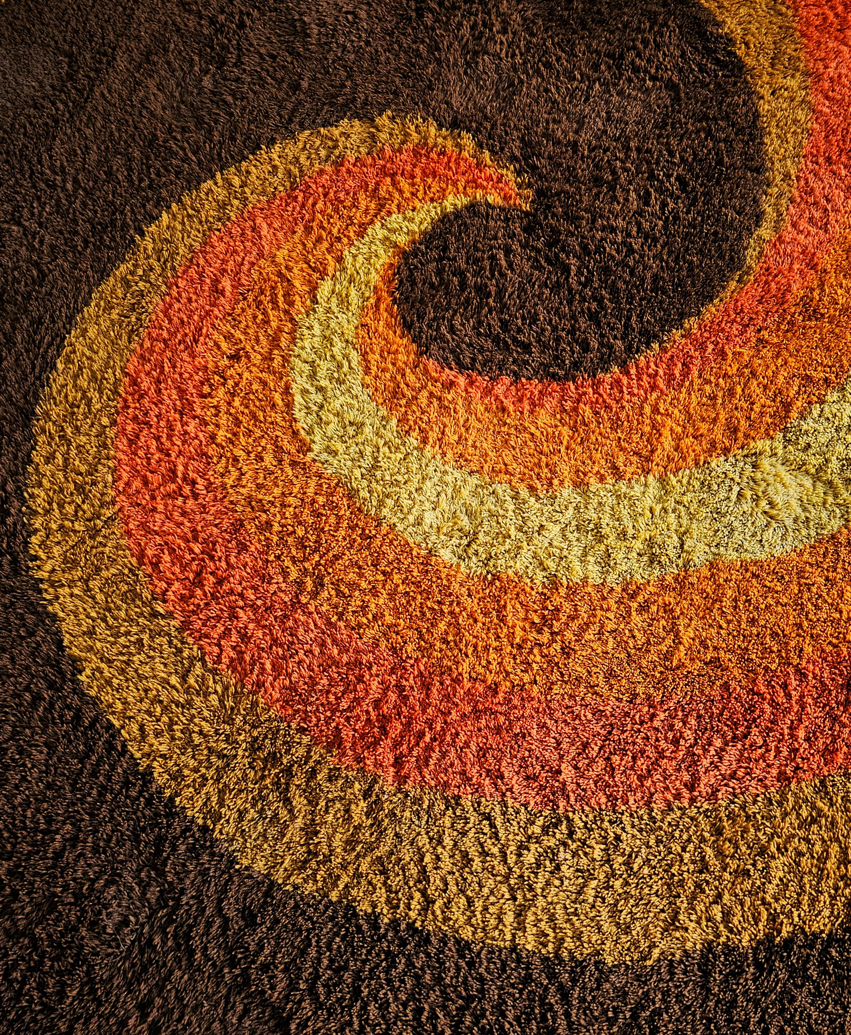Grand tapis Rya rond Op Art moderne du milieu du siècle dernier par Reichel, Allemagne de l'Ouest, 1970 en vente 2