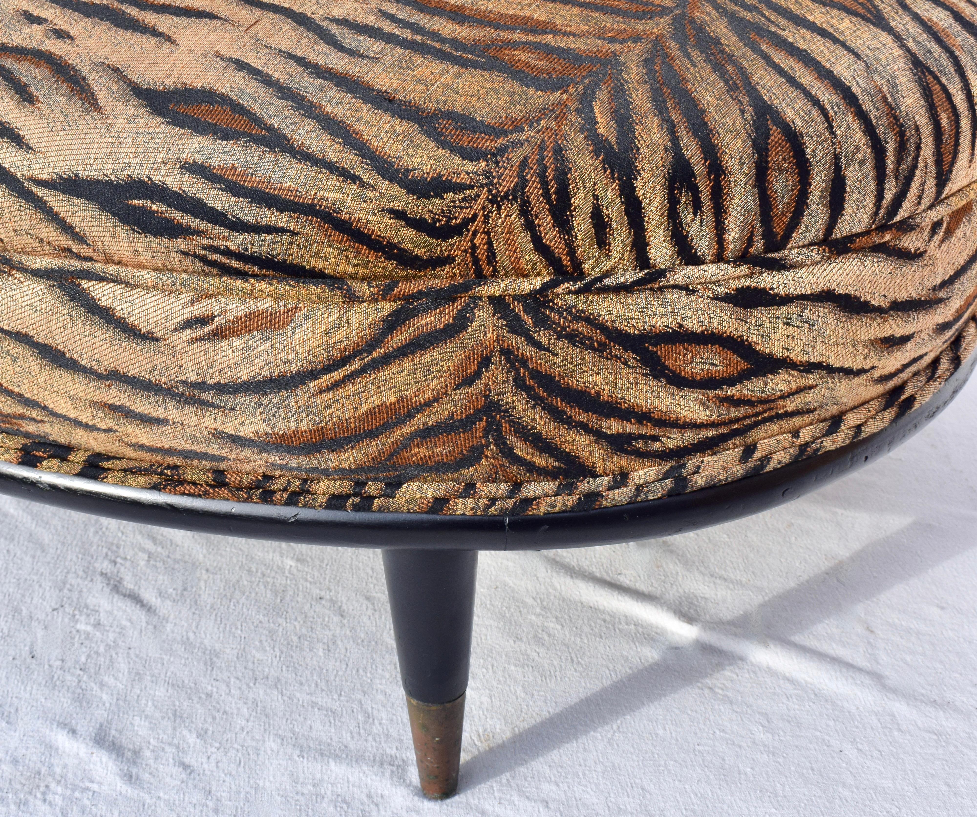 Lacquered Mid Century Modern Round Slipper Chair in the Manner of Adrian Pearsall For Sale