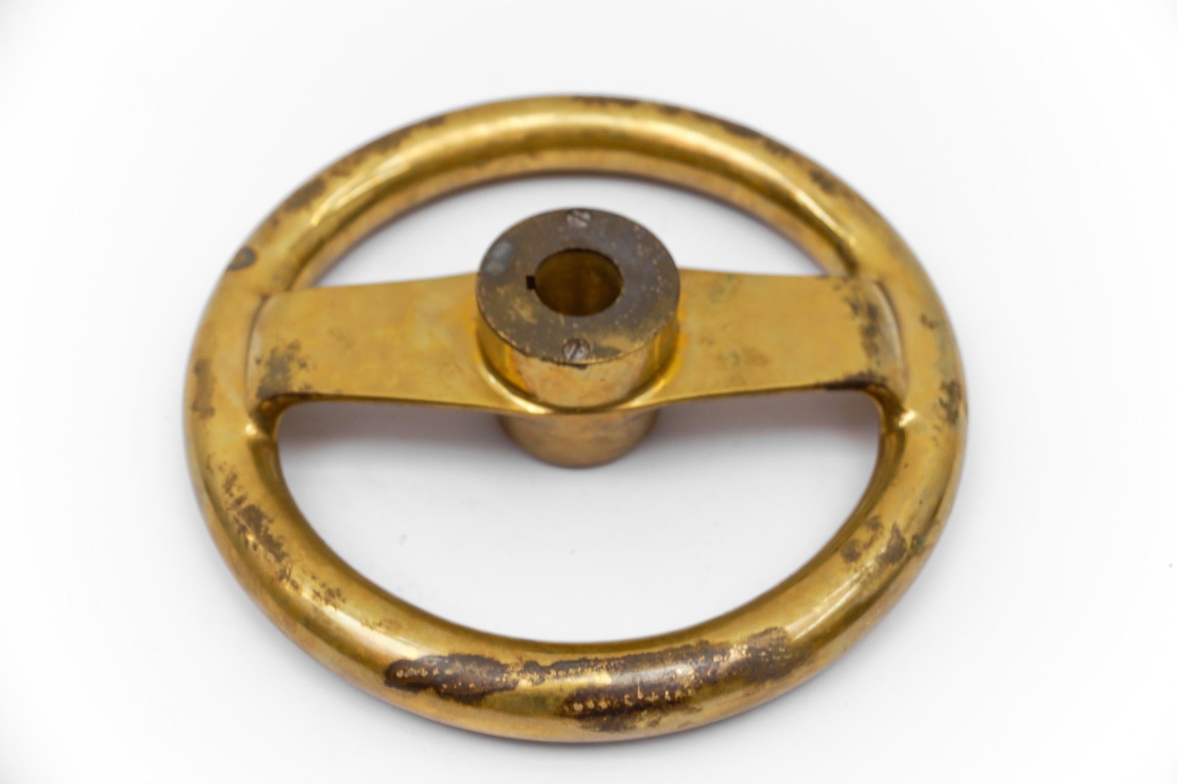 Mid-Century Modern runder Tresorgriff aus massivem Messing, 1950er Jahre Deutschland im Angebot 3