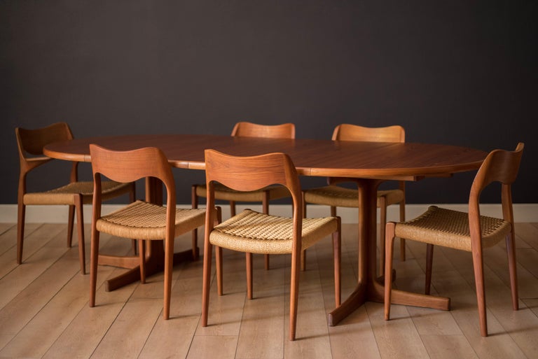 Scandinavian Modern Mid Century Modern Round Teak Pedestal Dining Table by Karl-Erik Ekselius For Sale