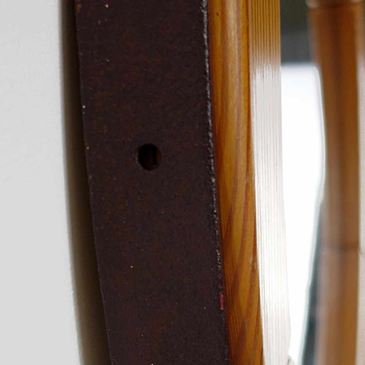 Runder Wandspiegel mit Holzrahmen und Stahlkette, Mid-Century Modern (20. Jahrhundert) im Angebot