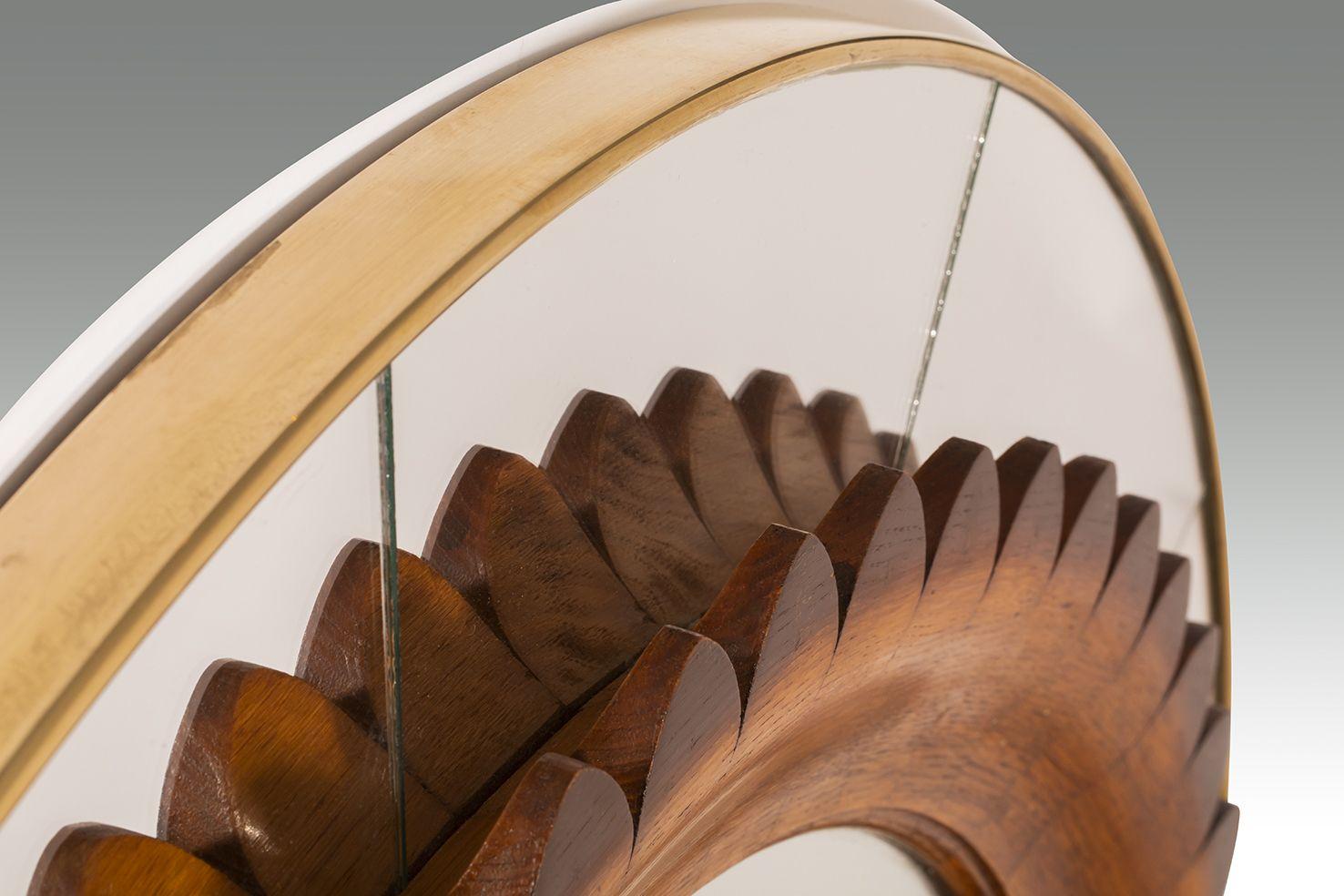 Mid-Century Modern Round Walnut and Brass Mirror by Fratelli Marelli  For Sale 2