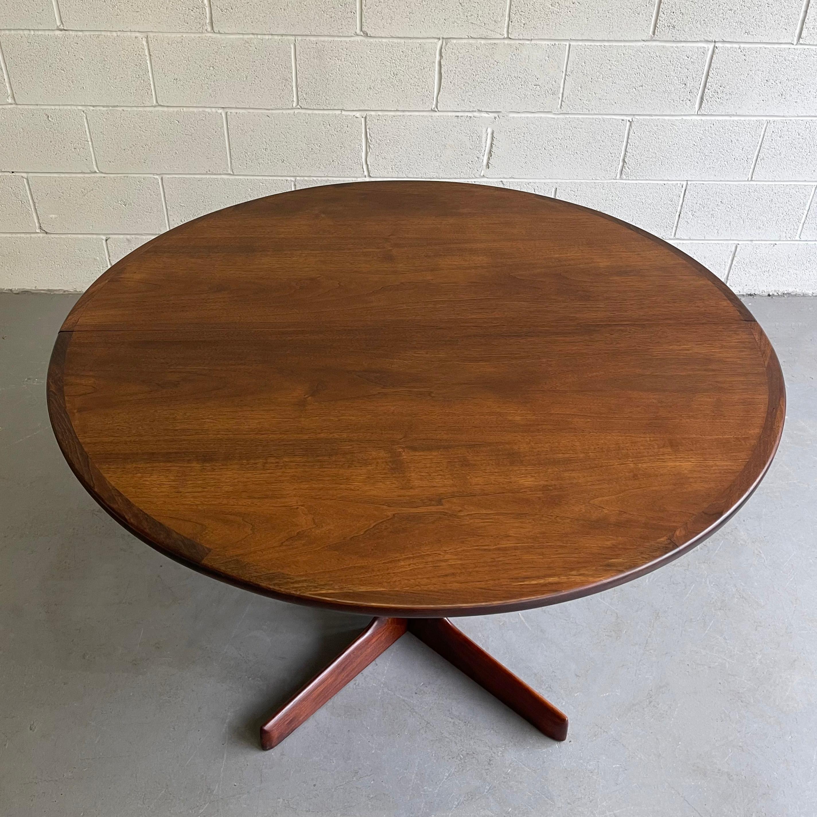Mid-Century Modern Round Walnut Extension Dining Table 3