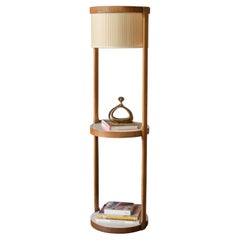 Lampada da terra rotonda in legno di noce del Mid Century Modern con tavolini di Modeline