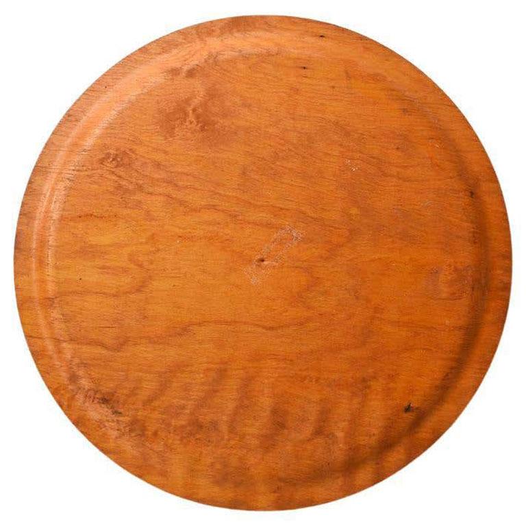 Mid-Century Modern Round Wood Hibiscus Tray with Floral Motif in Pink and Green In Good Condition In Oklahoma City, OK