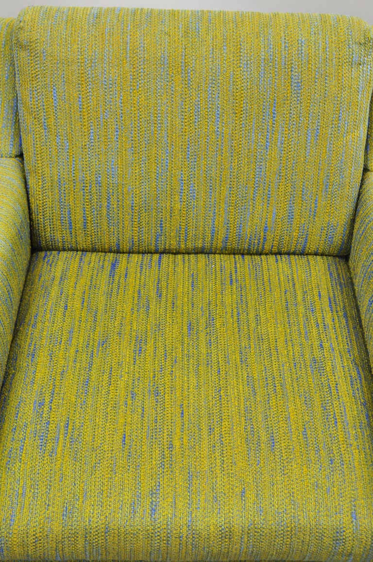 Mid-Century Modern Rowe Walnut Lounge Club Chair Original Green Blue Fabric For Sale 1