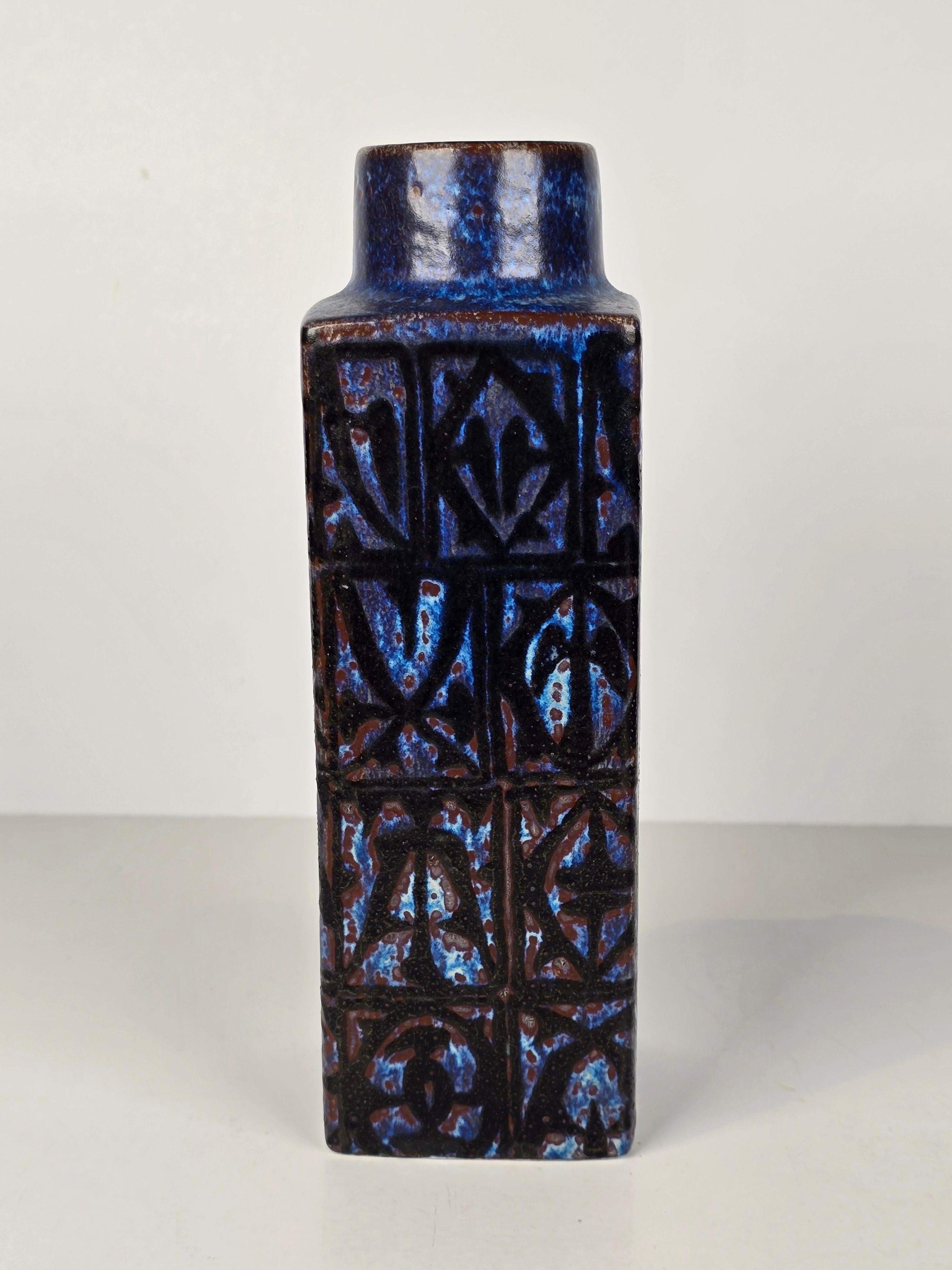 Mid Century Modern Royal Copenhagen Nils Thorsson Blau Baca Quadratische Vase (Dänisch) im Angebot