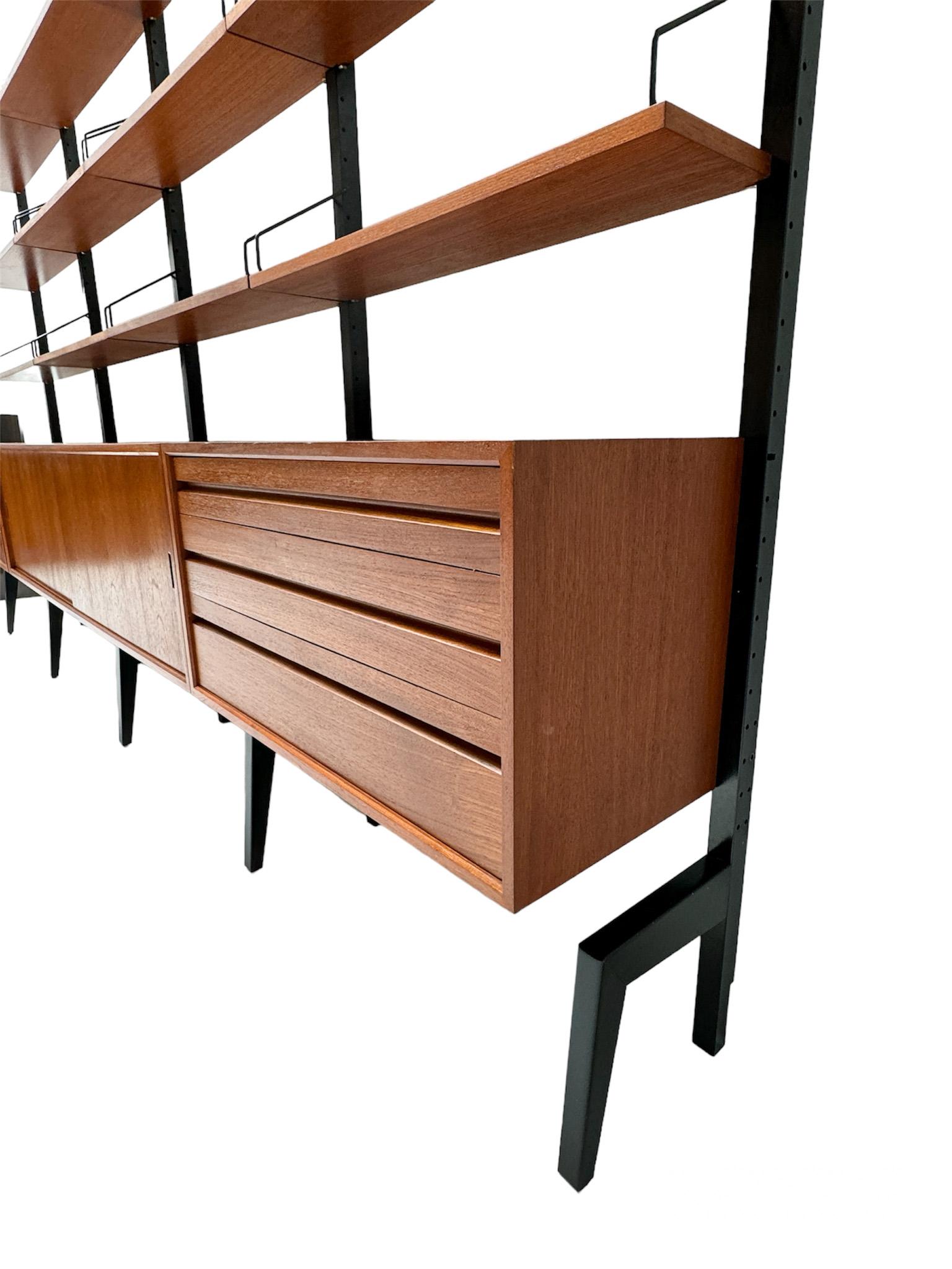  Mid-Century Modern Royal Free Standing Wall Unit by Poul Cadovius, 1960s For Sale 7