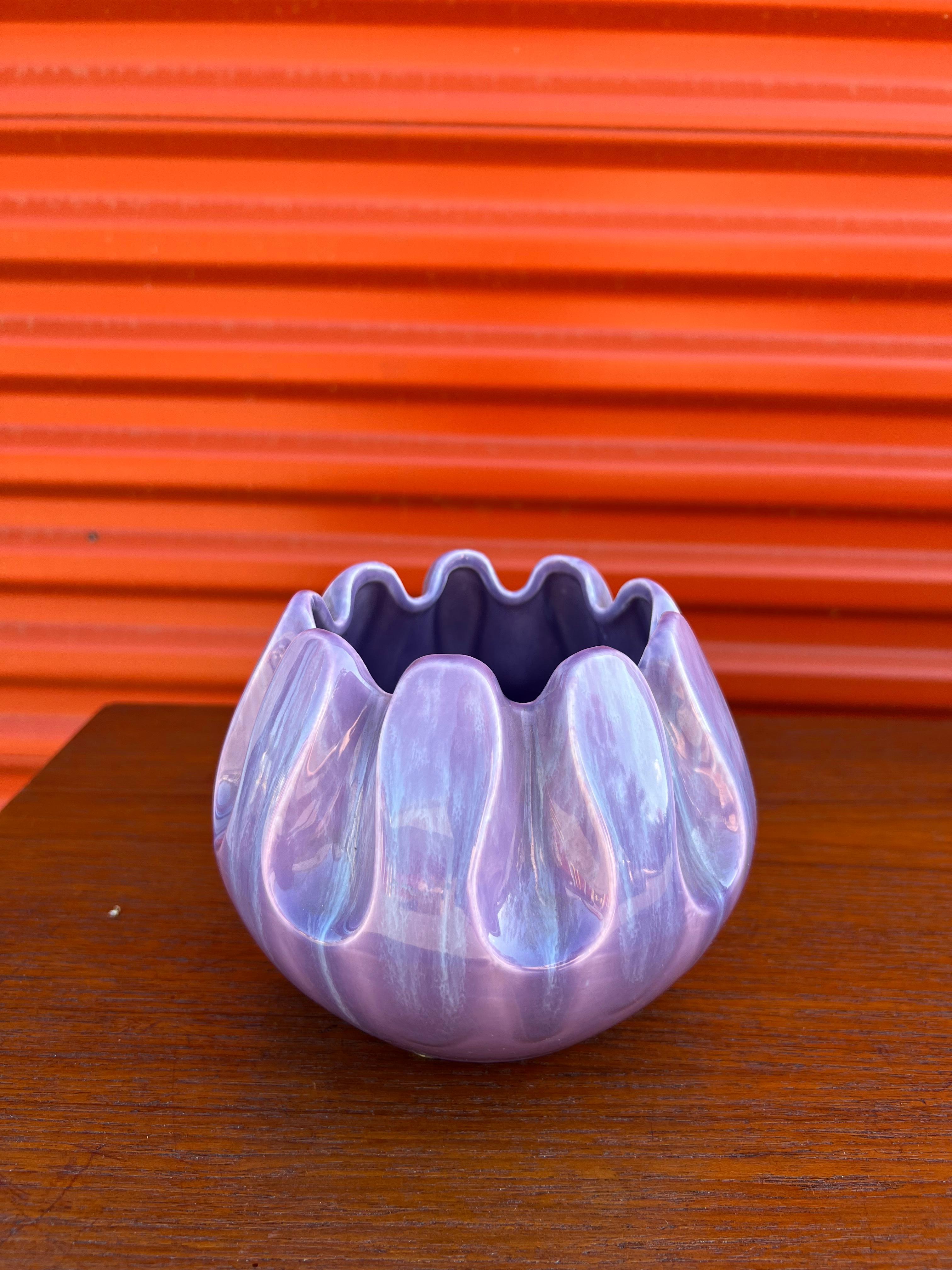 Mid Century Modern Royal Haeger Ceramic Purple Vase/Serving Bowl In Good Condition In Asheville, NC