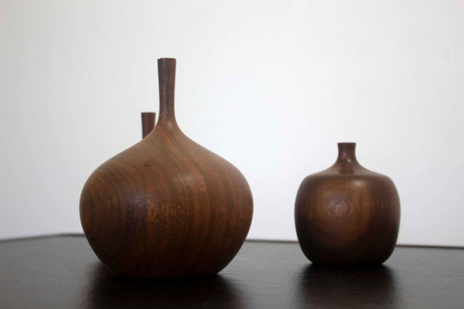 Mid Century Modern Rude Osolnik Set of 3 Carved Walnut Wood Vessels Signed In Good Condition In Keego Harbor, MI