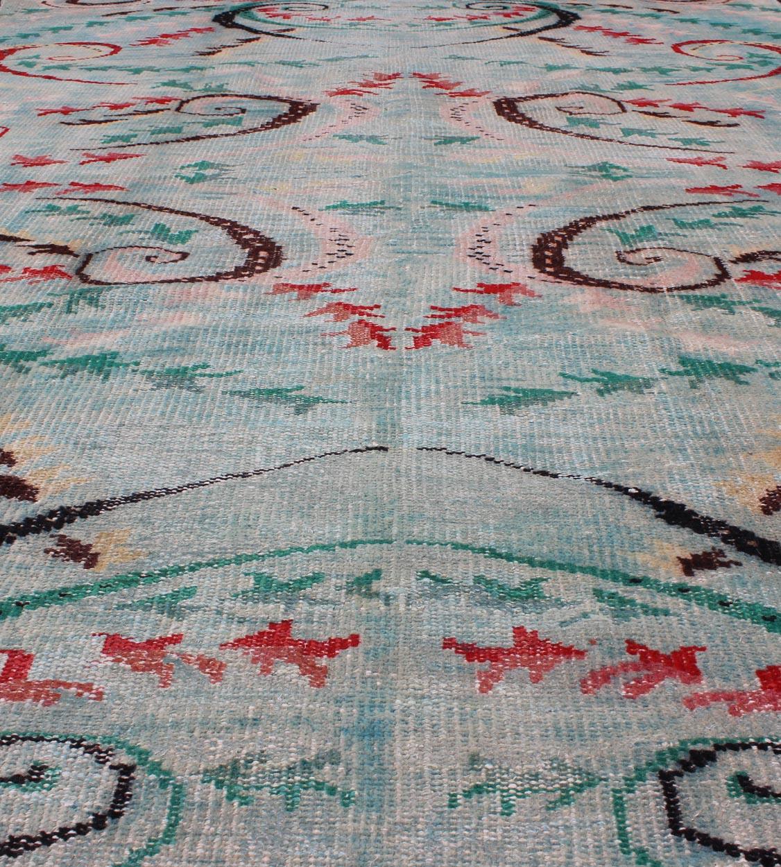 Mid-Century Modern-Teppich in Blautönen mit Akzentfarben in Schwarz und Rosa im Angebot 2