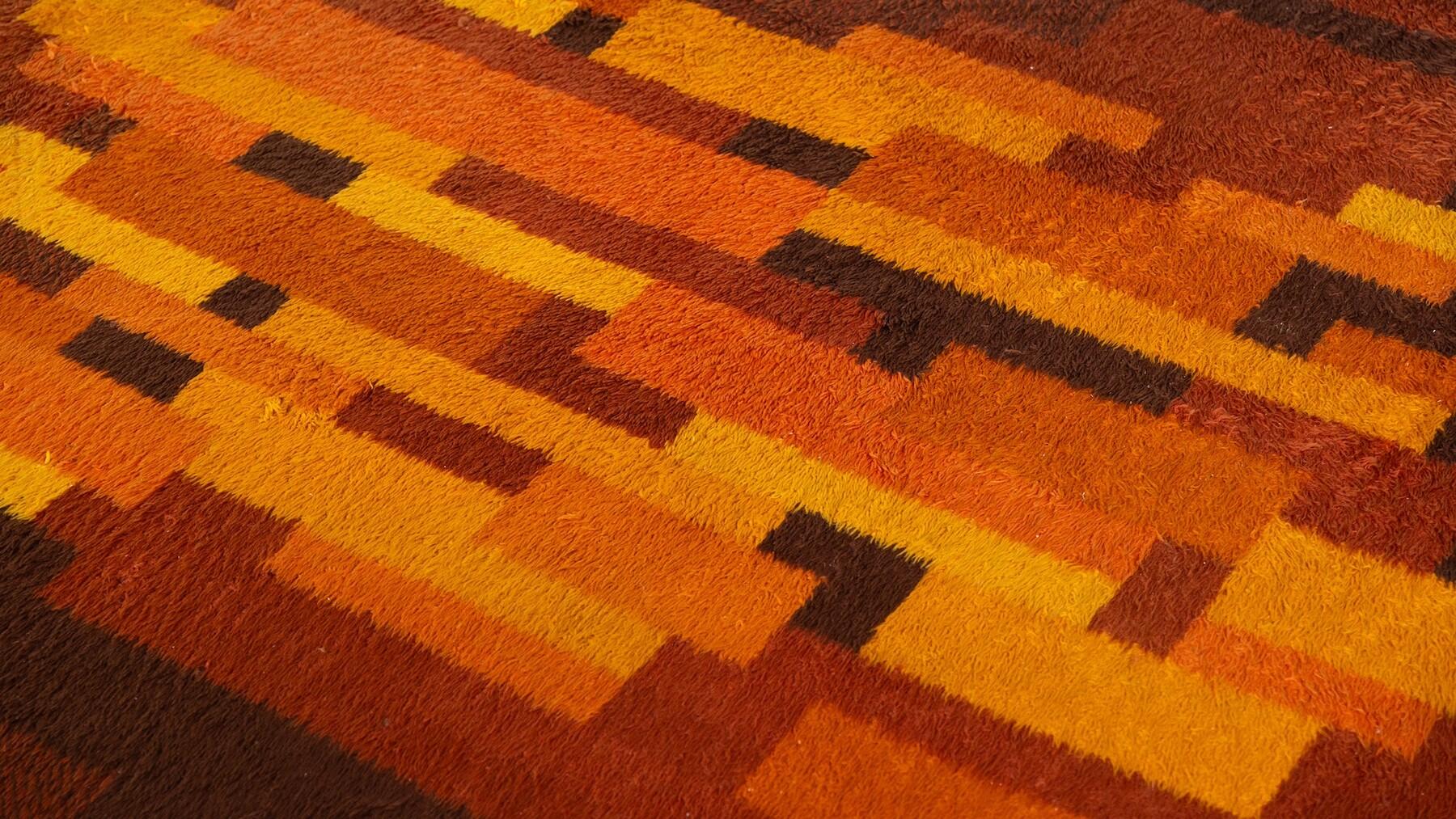 Mid-Century Modern Rug, Italy, 1970s For Sale 1