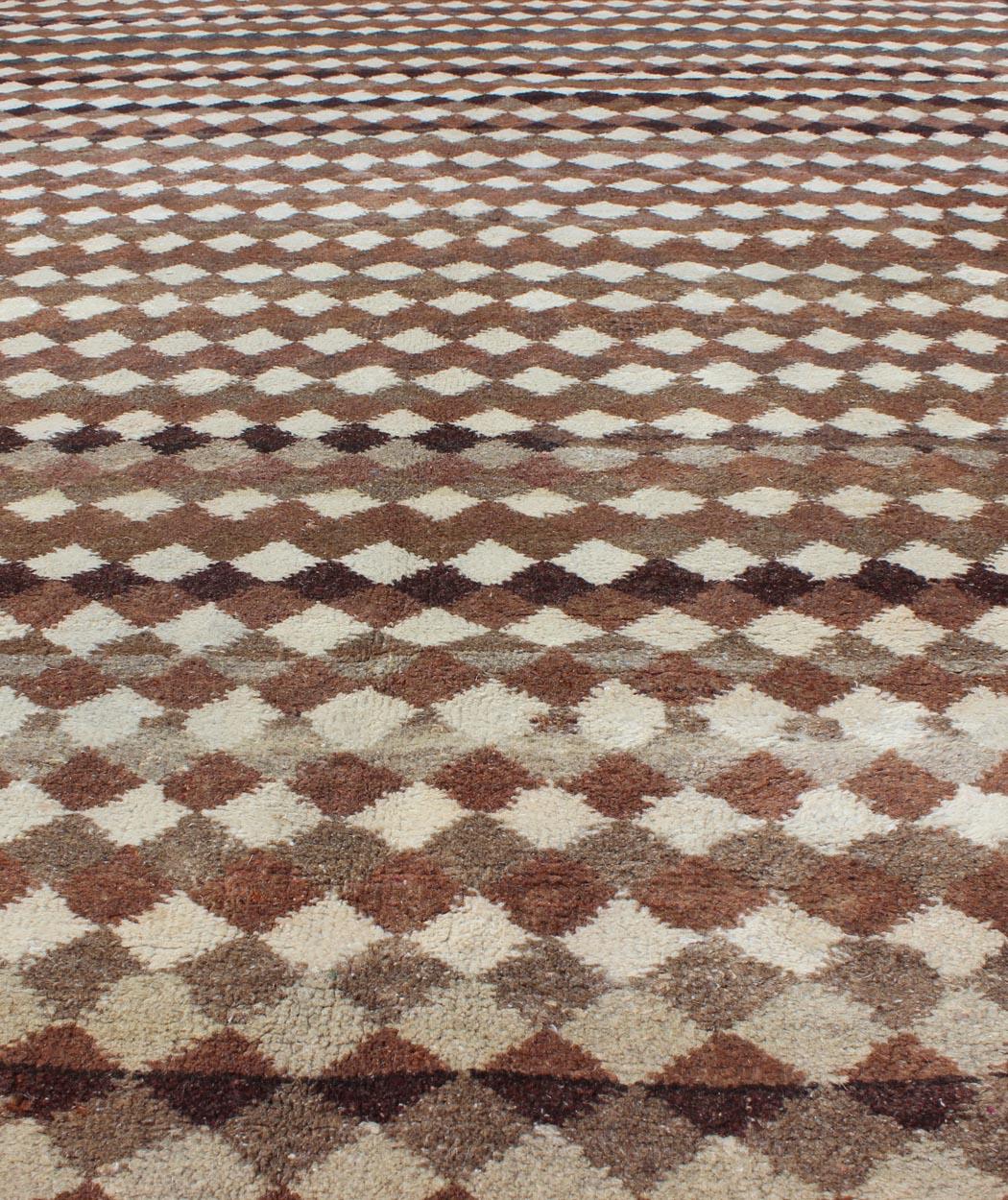 20th Century Mid-Century Modern Rug with All-Over Checkerboard Pattern in Multi Brown Tones For Sale