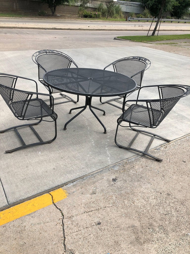 MidCentury Modern Russell Woodard Arnold Palmer Patio Four Chairs and Table For Sale at 1stdibs