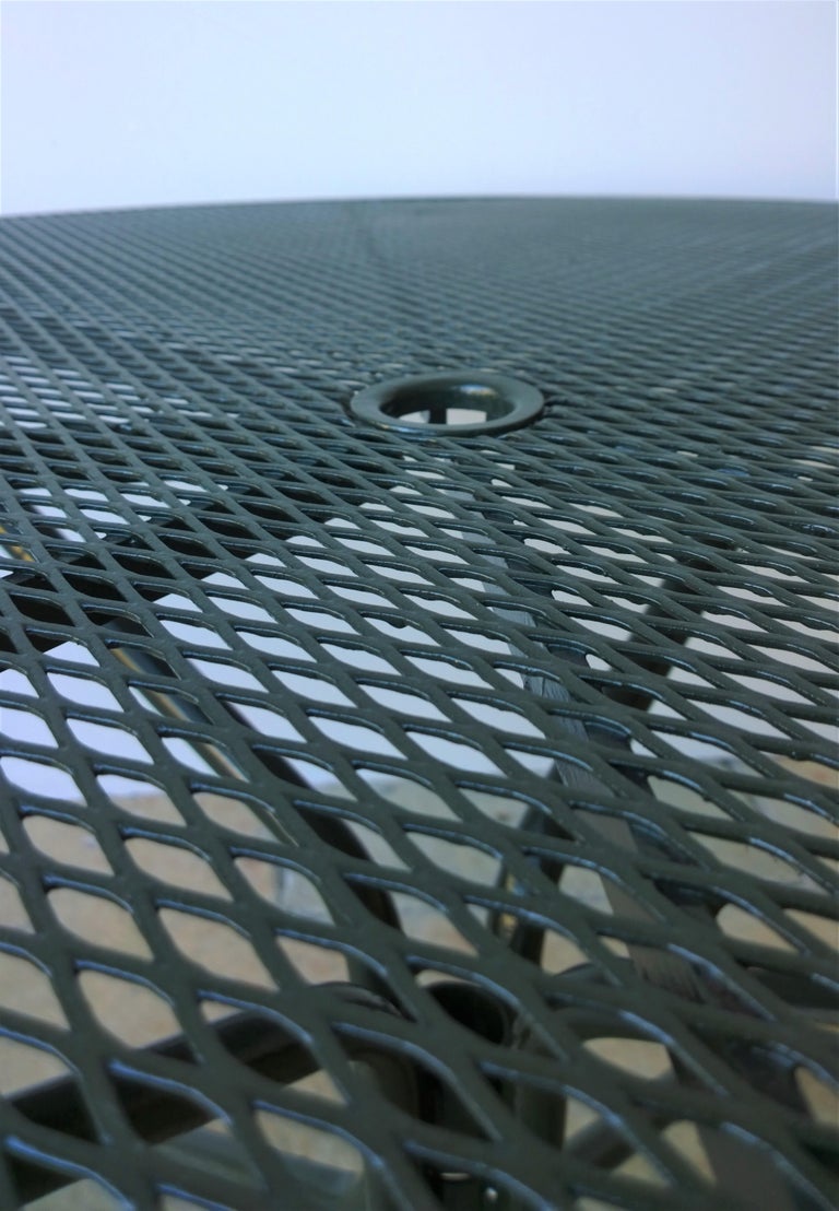 Mid-Century Modern Russell Woodard Arnold Palmer Patio Set of 4 Chairs and Table at 1stdibs