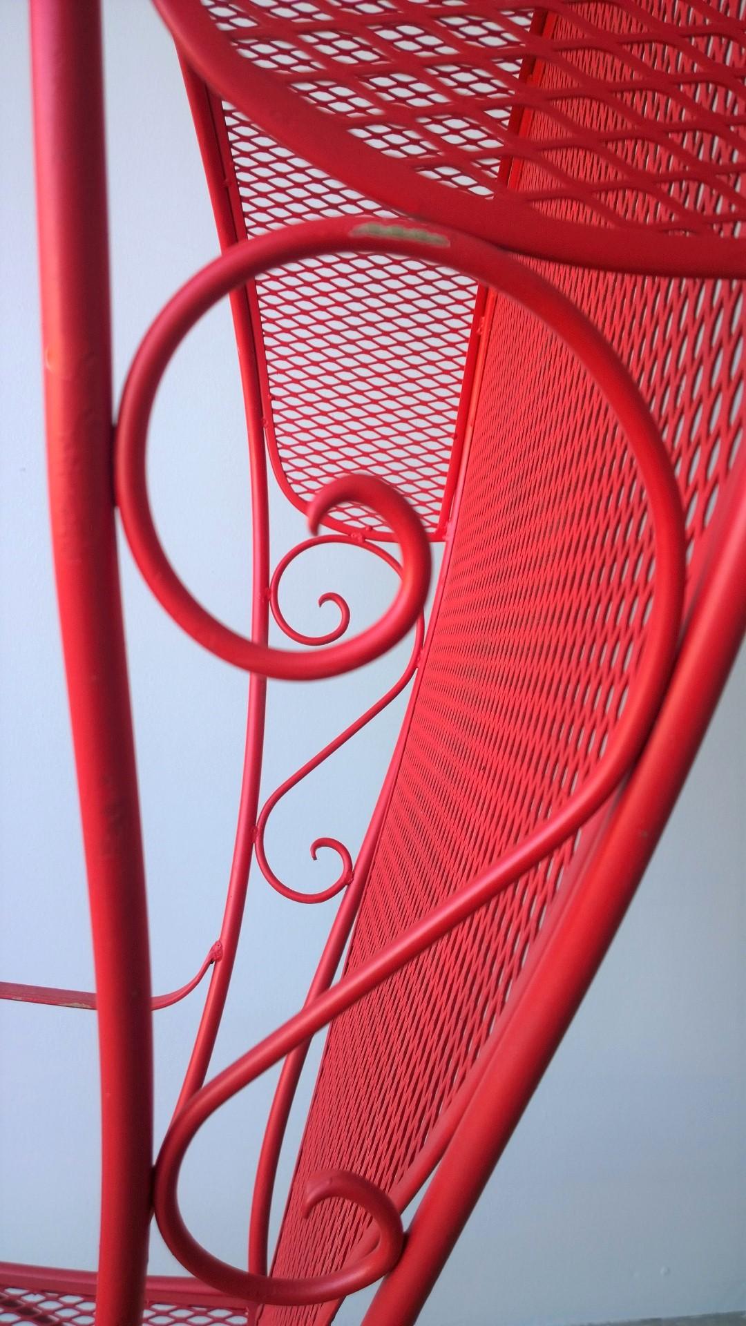 Mid-Century Modern Russell Woodard Canopy Patio Chair in Red 2