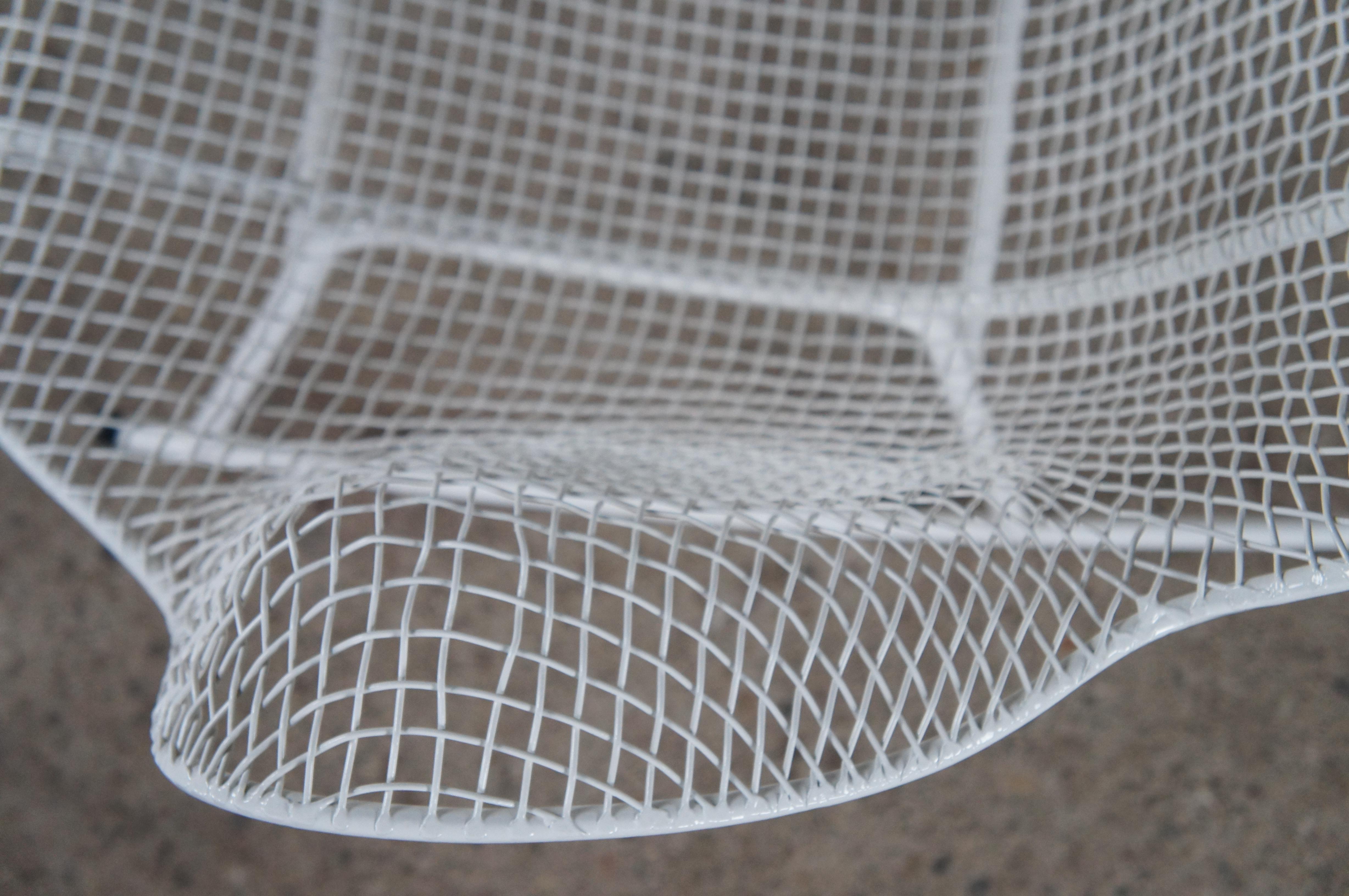 Russell Woodard Mid Century Modern Sculptura Mesh Patio Rocking Arm Chair Rocker For Sale 6