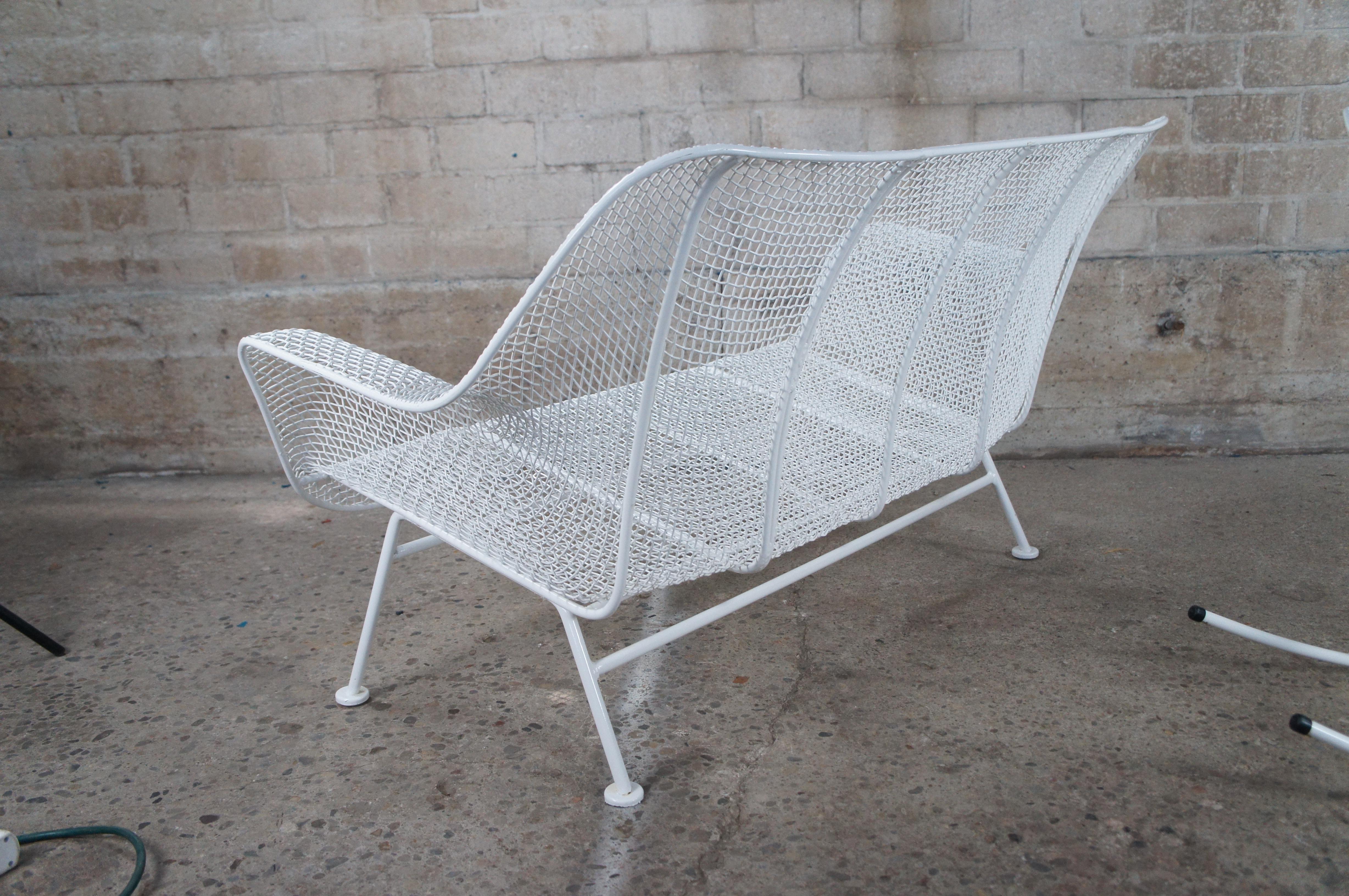 Russell Woodard Mid Century Modern Sculptura Mesh Patio Settee & Rocking Chair For Sale 5