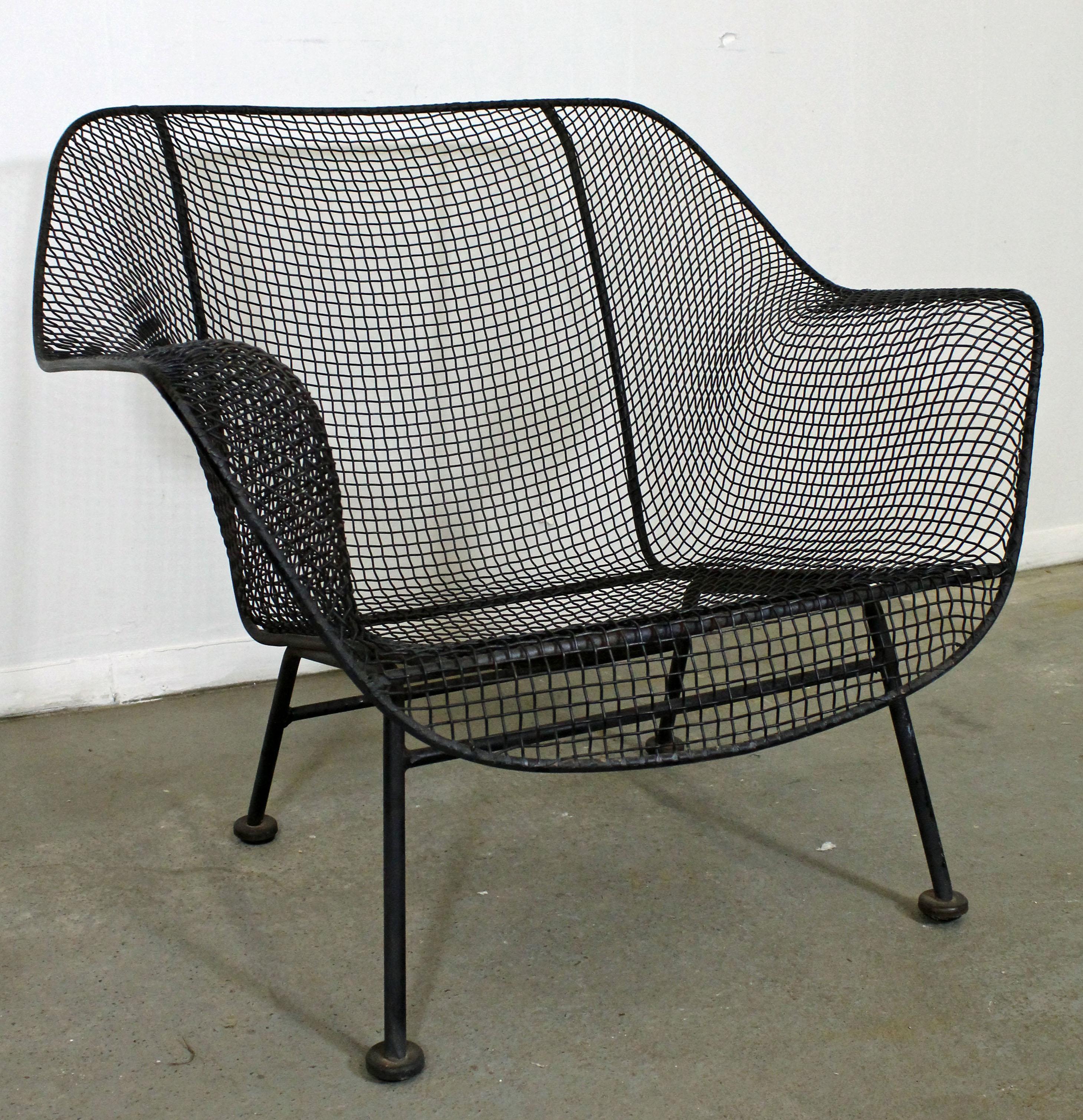 American Mid-Century Modern Russell Woodard 'Sculptura' Outdoor Lounge Chair