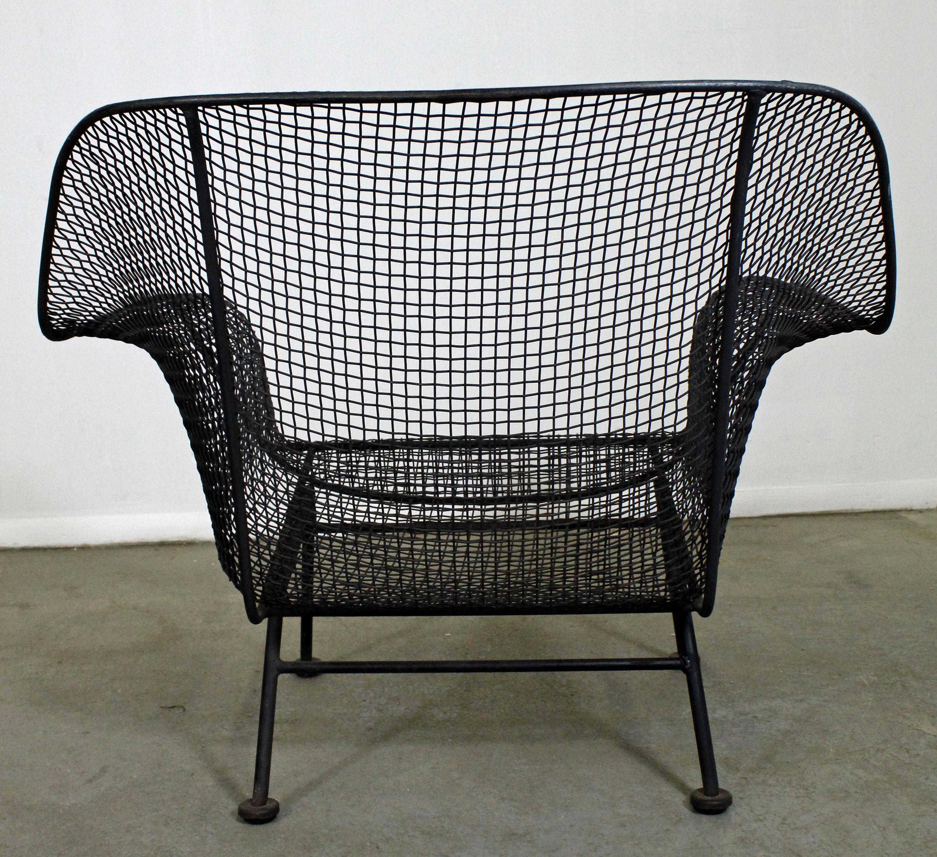 Mid-Century Modern Russell Woodard 'Sculptura' Outdoor Lounge Chair 1