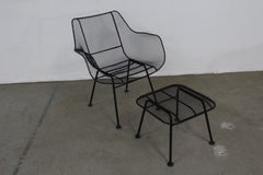 Mid-Century Modern Russell Woodard Sculptura Outdoor Mesh Iron Lounge Chair