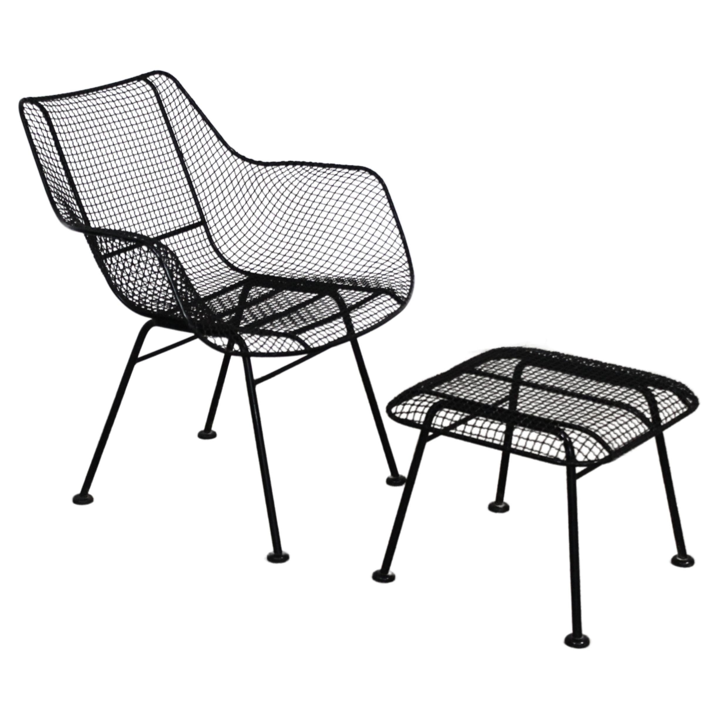 Mid-Century Modern Russell Woodard Sculptura Outdoor Mesh Iron Lounge Chair