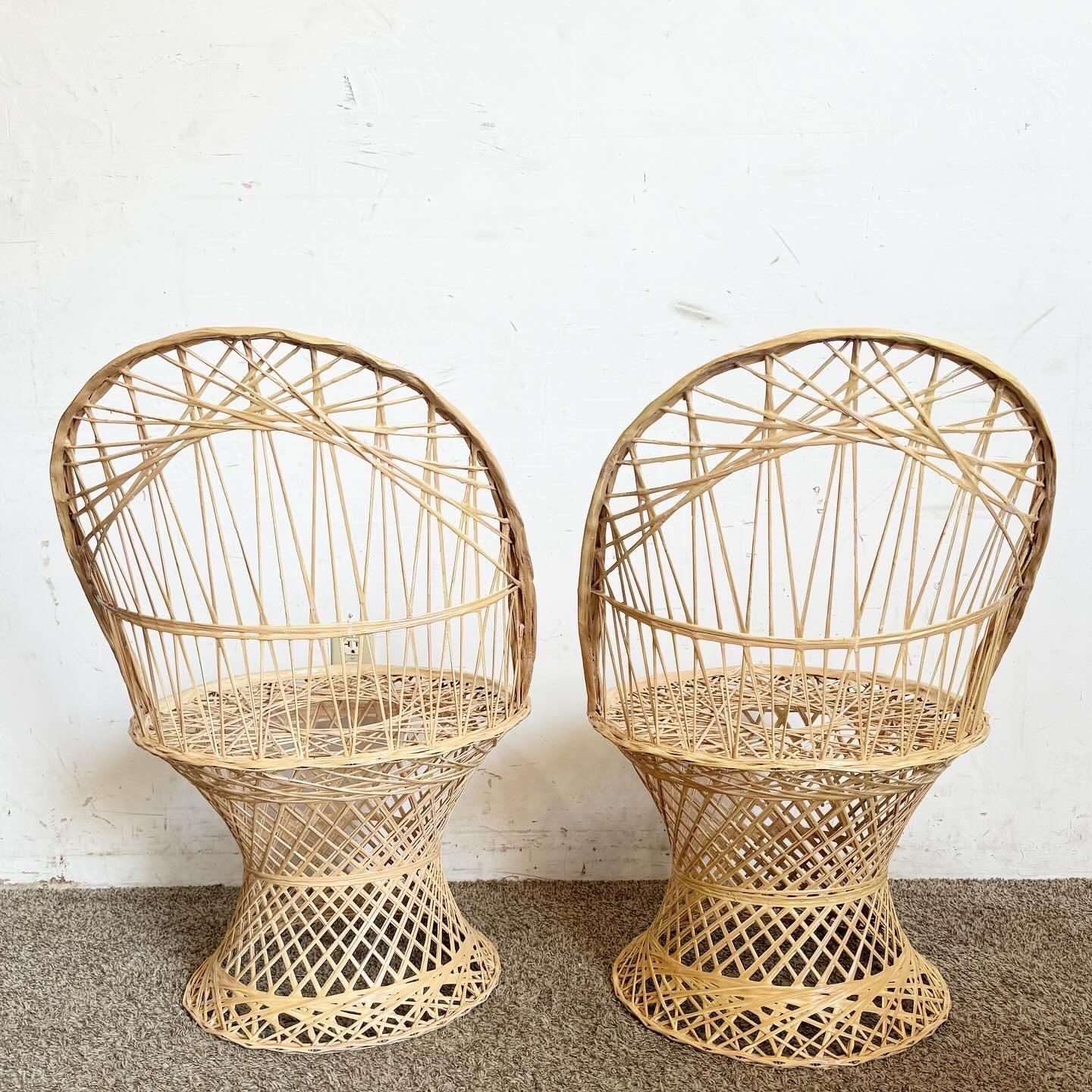 Mid Century Modern Russell Woodard Spun Fiber Glass Dining Set - 5 Pieces In Good Condition For Sale In Delray Beach, FL
