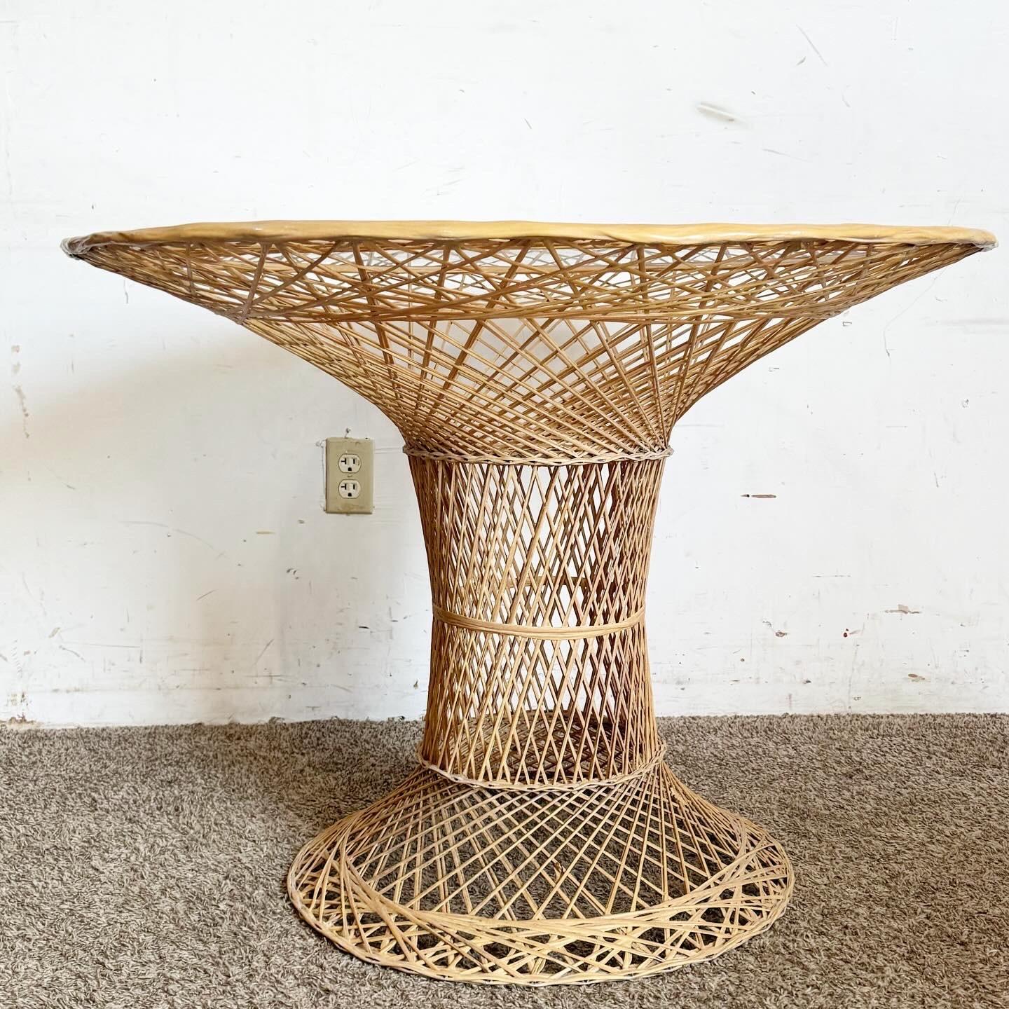 Mid Century Modern Russell Woodard Spun Fiber Glass Dining Set - 5 Pieces For Sale 3
