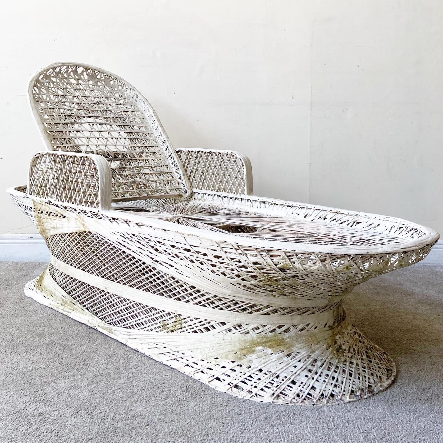 Sessel aus gesponnenem Fiberglas von Russell Woodard, Mid-Century Modern (Moderne der Mitte des Jahrhunderts) im Angebot