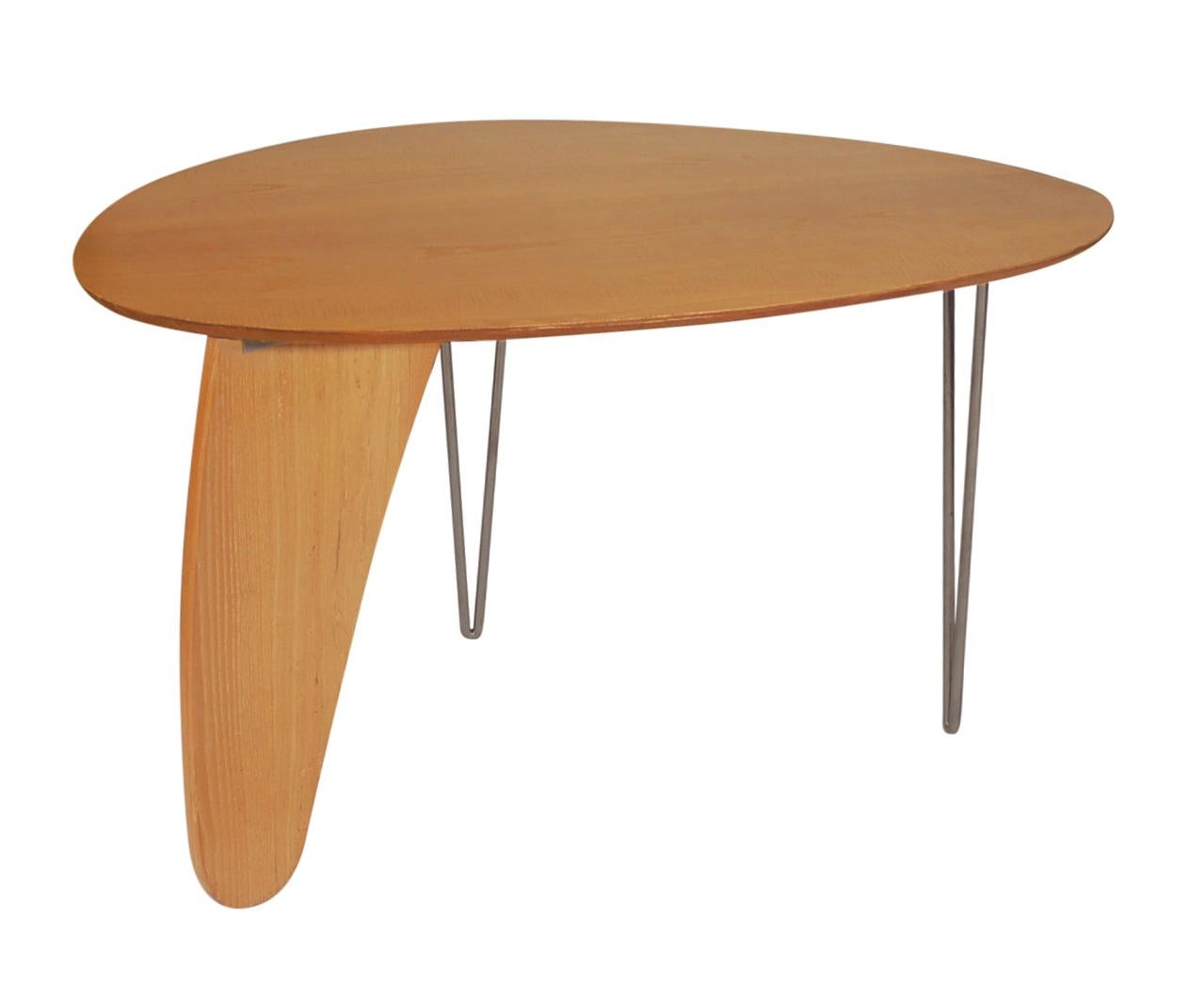 American Mid-Century Modern Rutter Dining Table after Isamu Noguchi in Birch For Sale