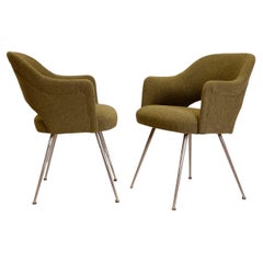 Mid Century Modern Saarinen armchairs, set of 2- New Upholstery