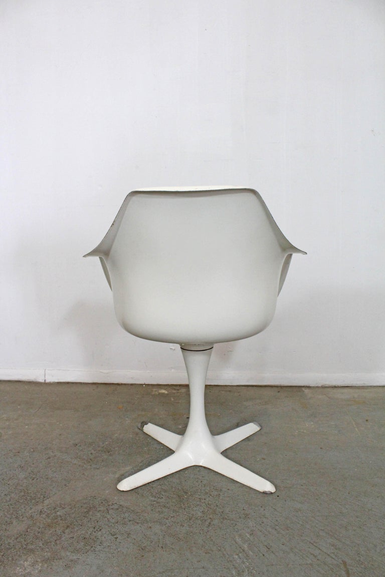 Mid-Century Modern Saarinen-Style Burke Tulip Arm Dining Chair at ...