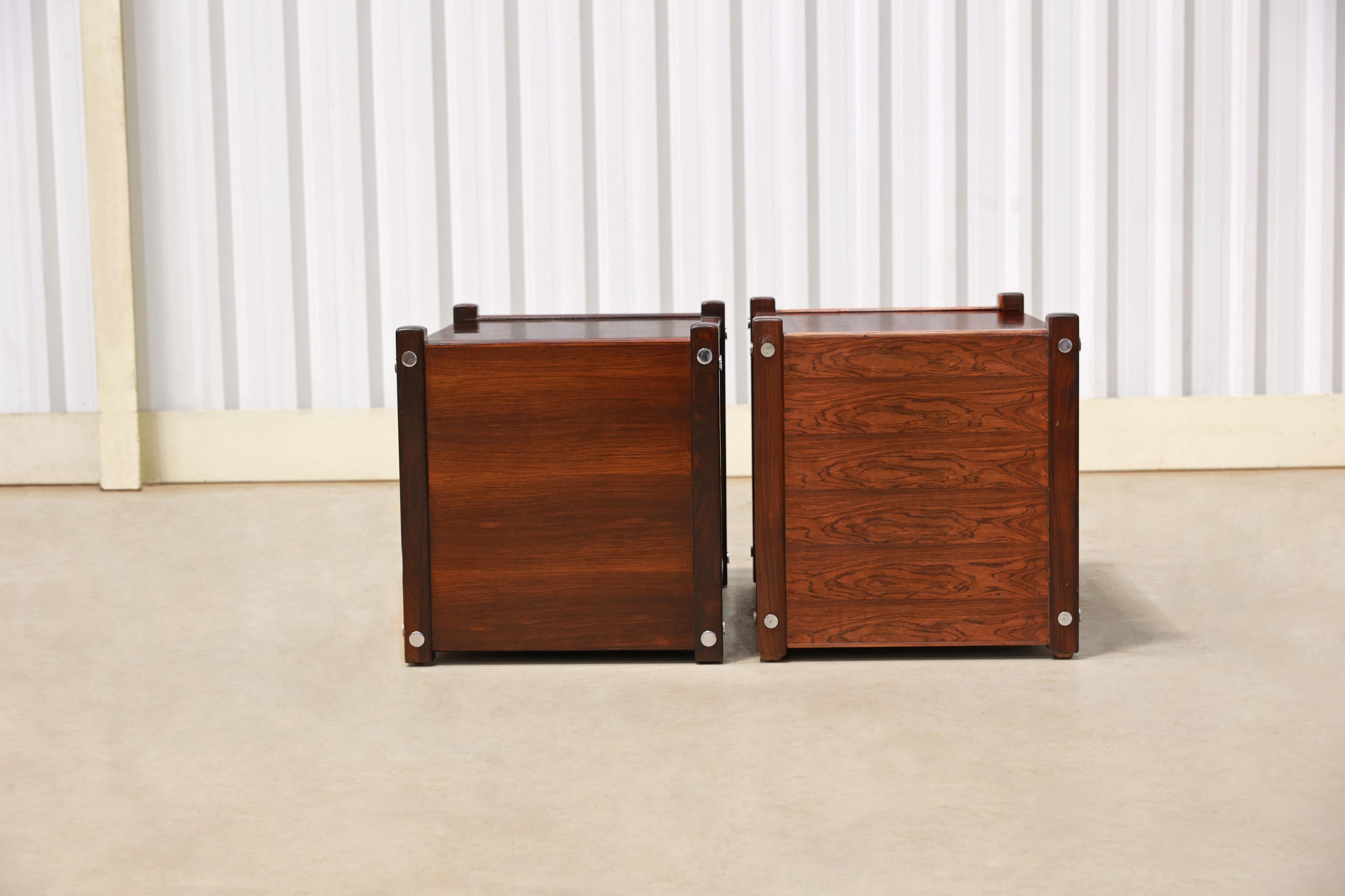 Mid-Century Modern Mid-century Modern “Sabara” Side Tables in Rosewood Sergio Rodrigues, Brazil For Sale